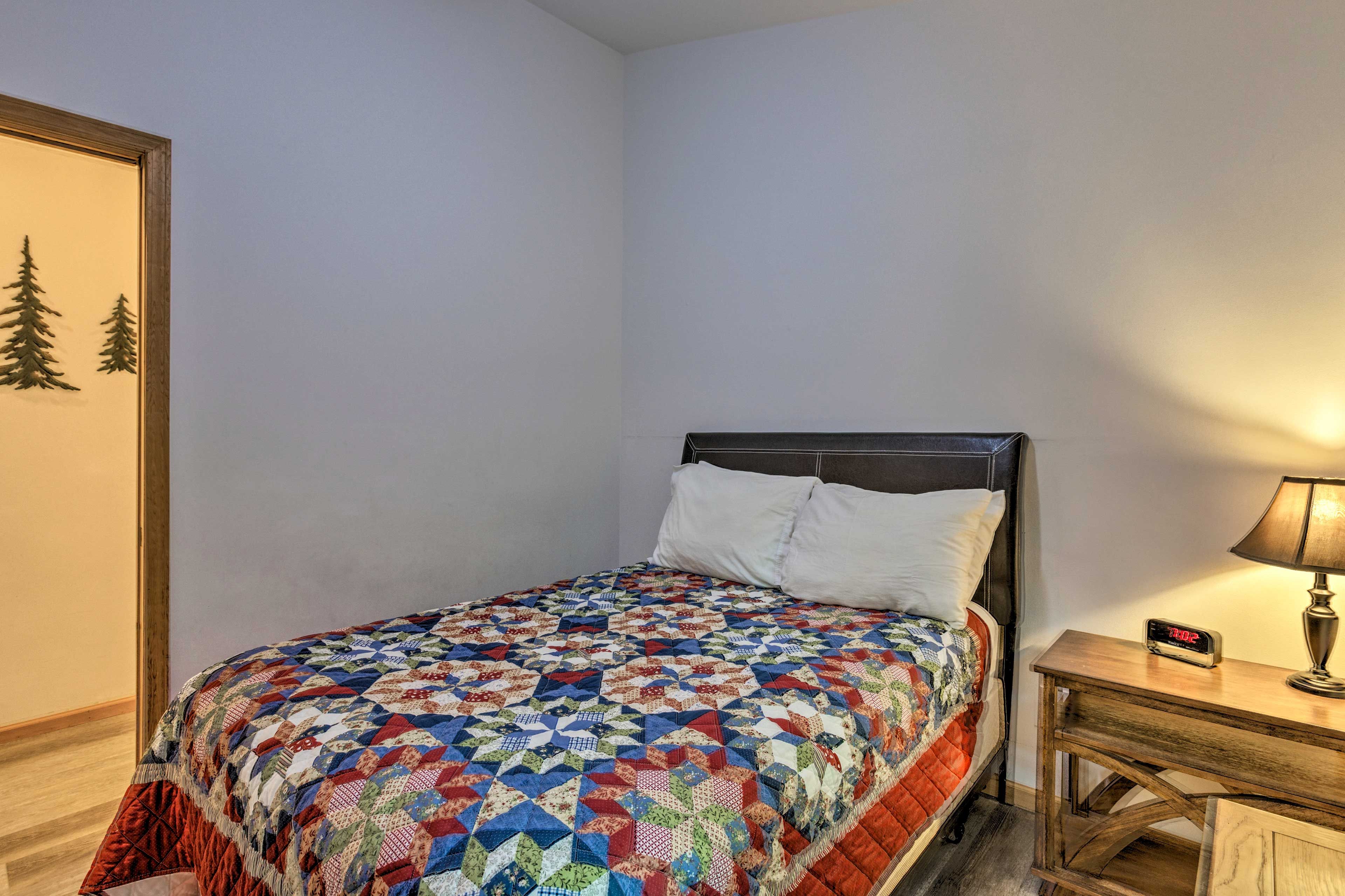 Bedroom 2 | Full Bed