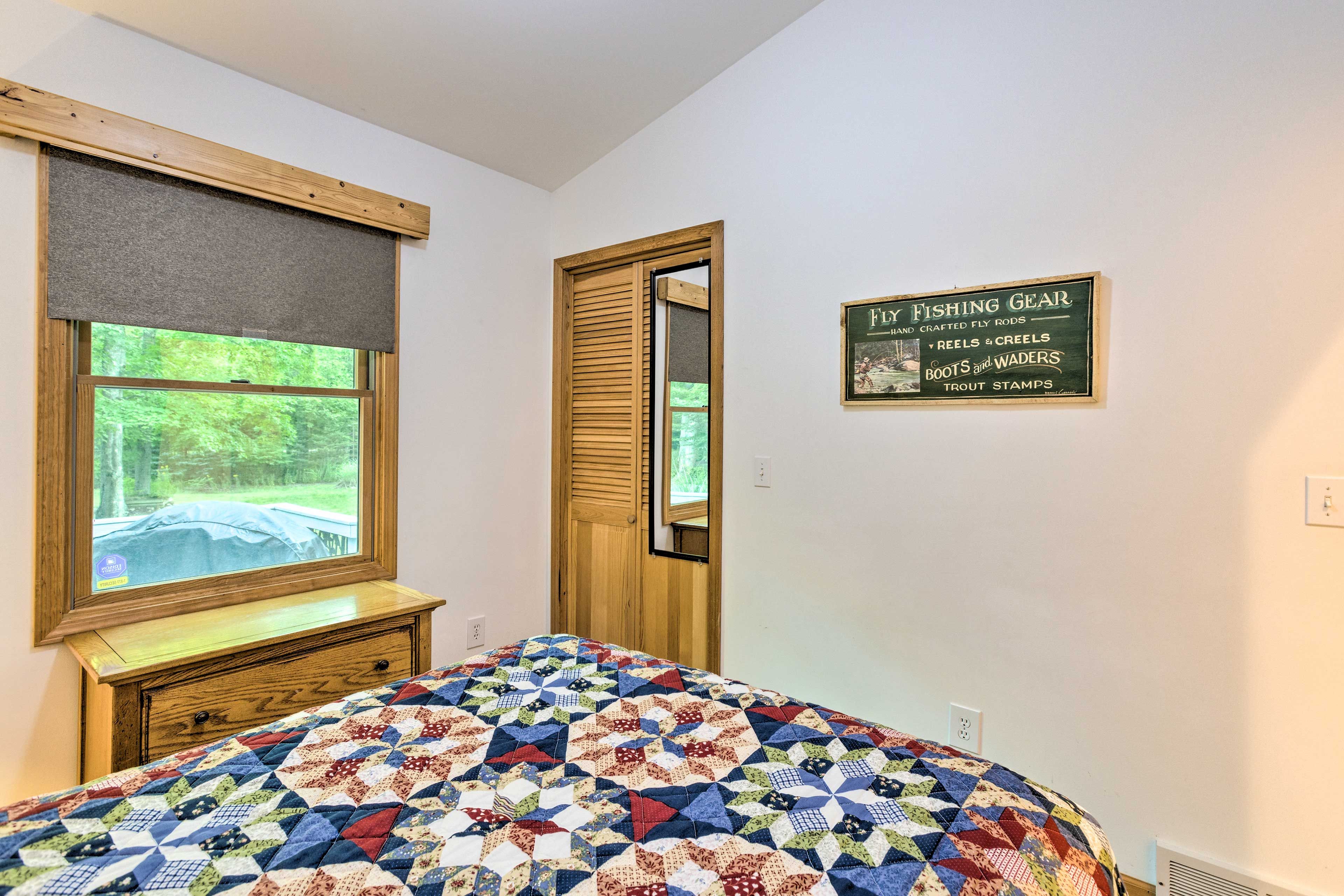 Bedroom 2 | Linens Provided