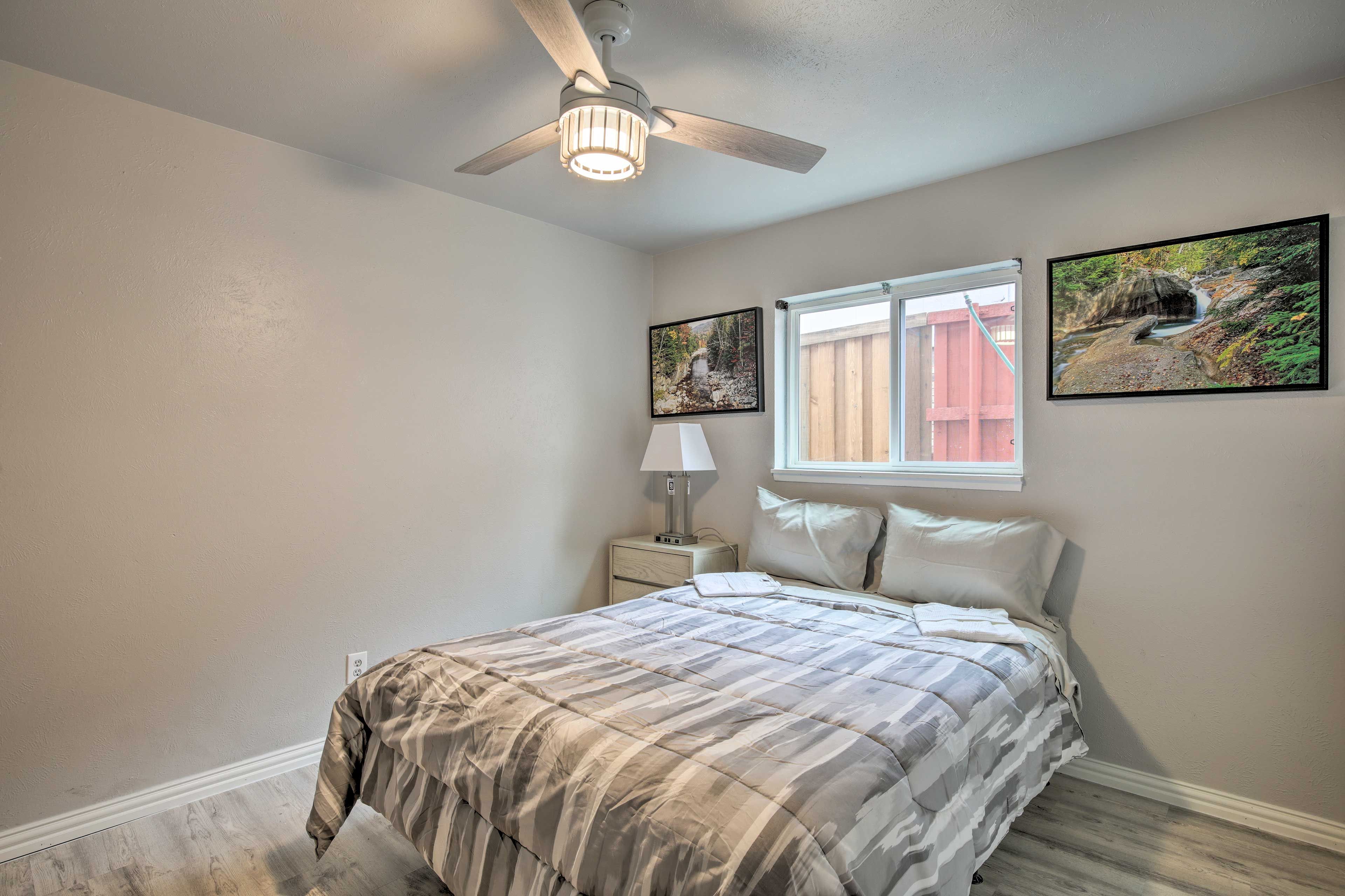 Bedroom 3 | Queen Bed