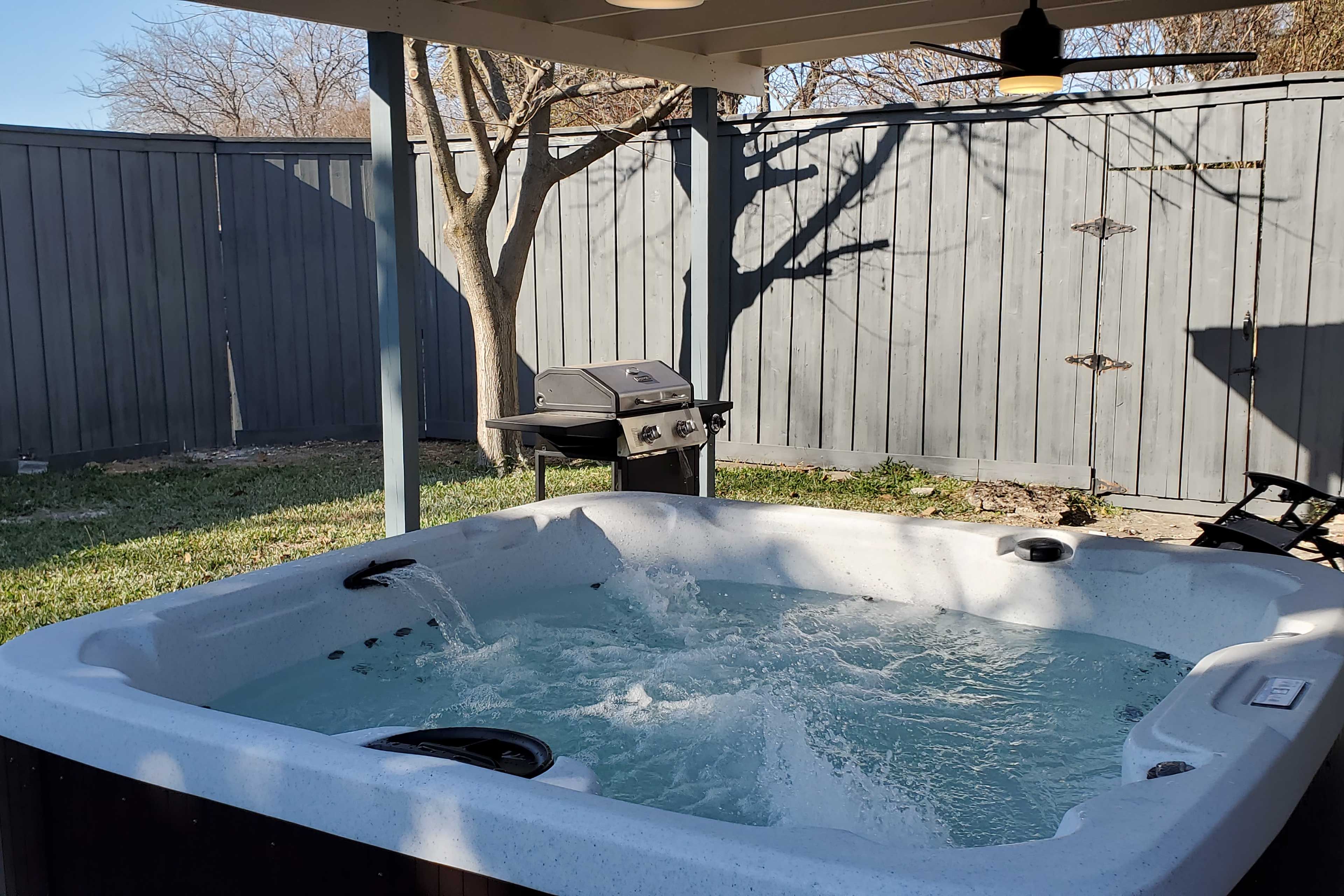 Back Patio | Hot Tub | Gas Grill
