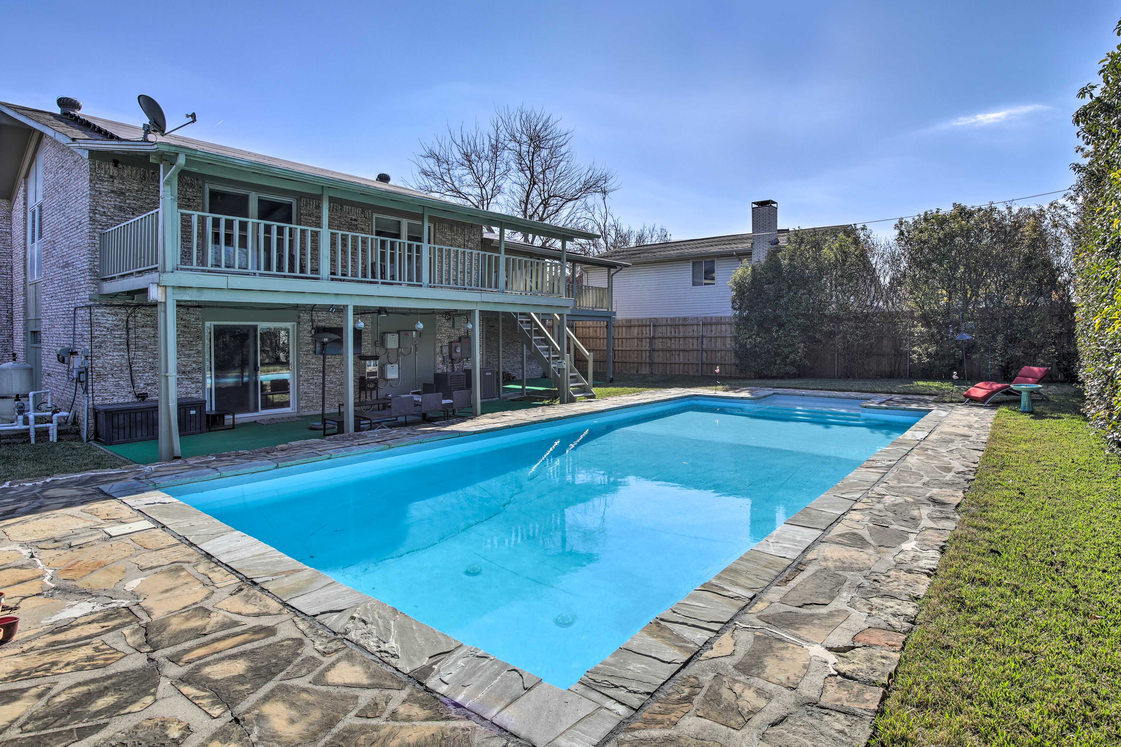 Private Backyard Area | Outdoor Pool