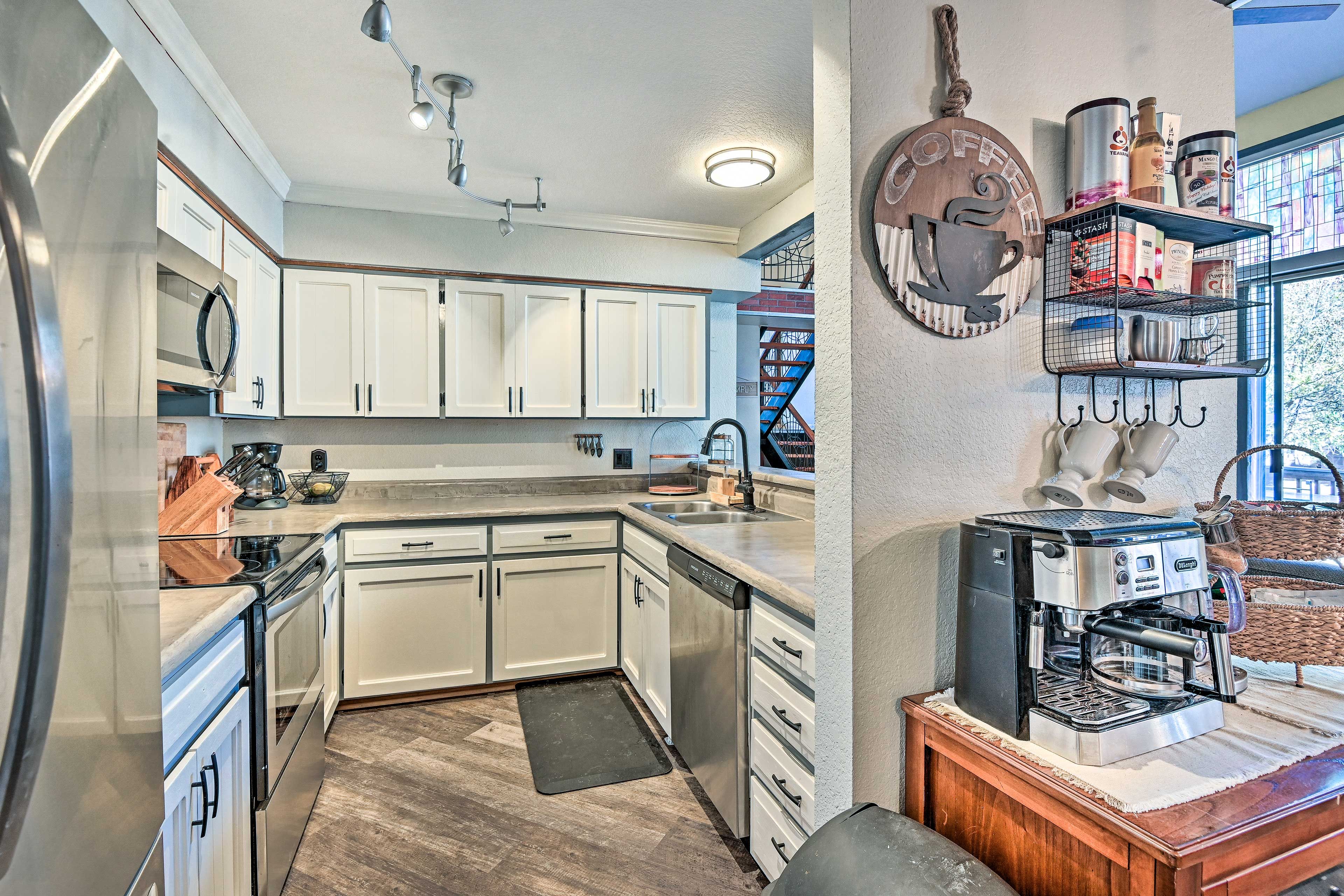 Kitchen | Coffee & Tea Bar