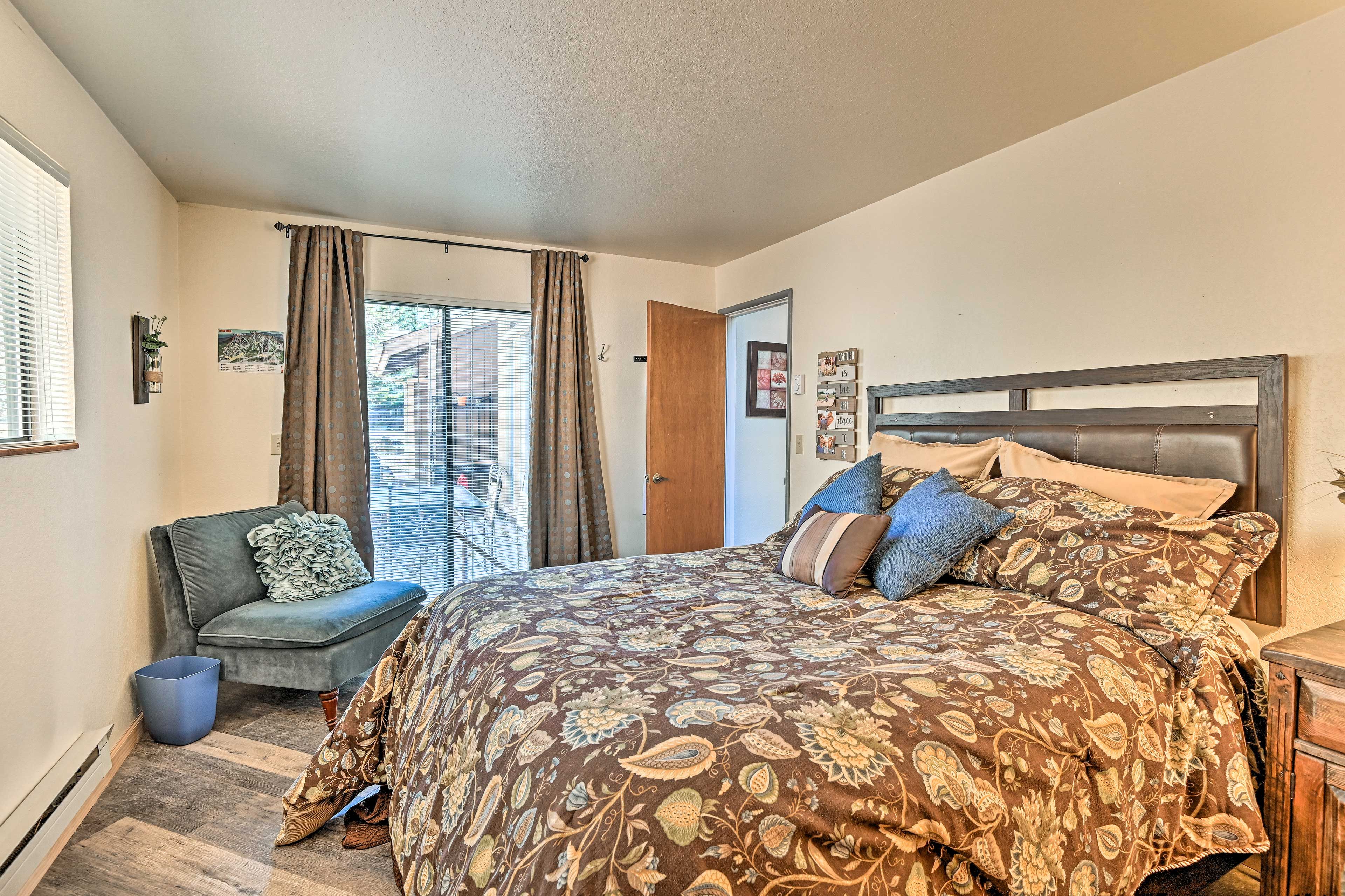 Bedroom 1 | Linens Provided