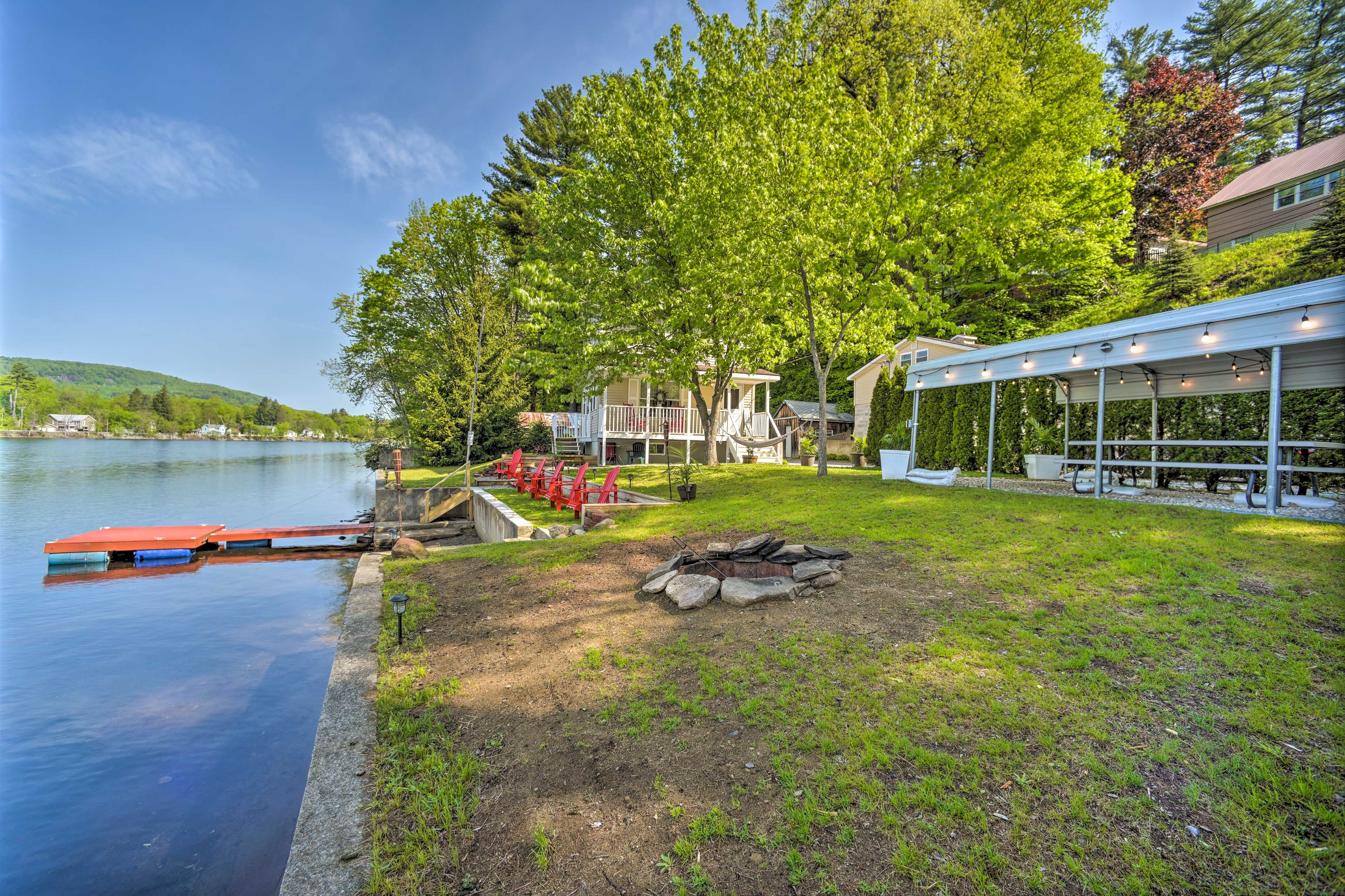 Hudson River (On-Site)