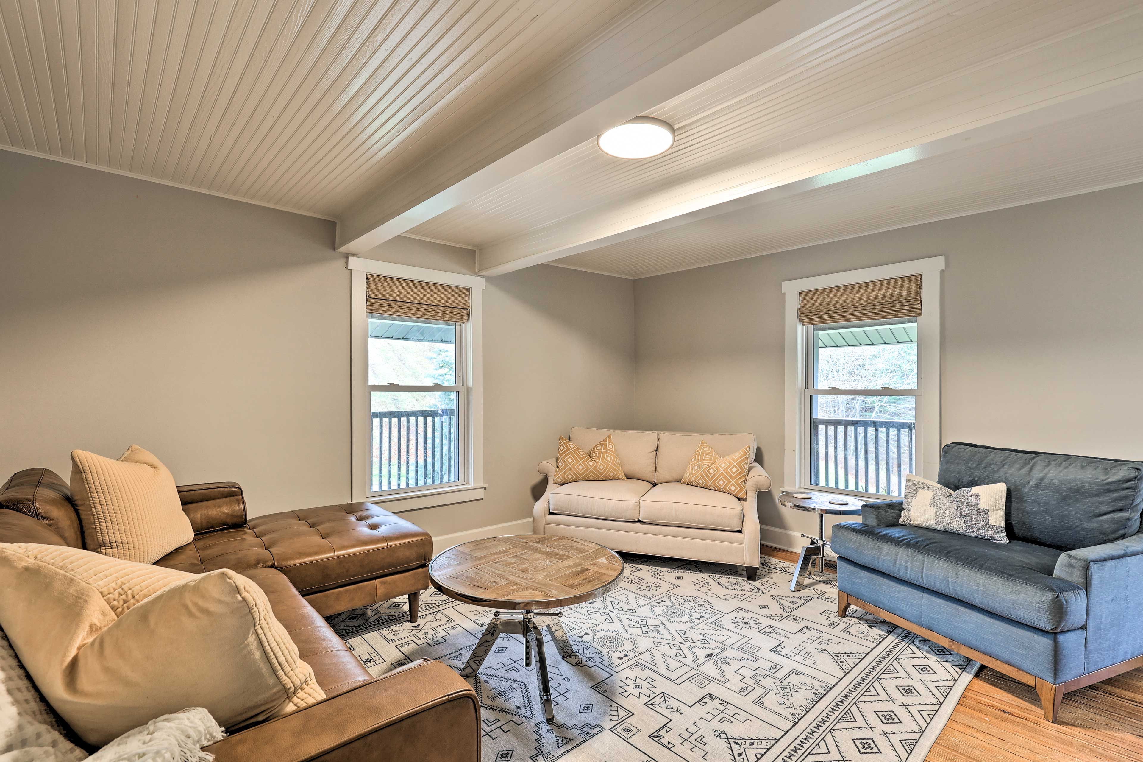 Living Room | Central Heat & A/C