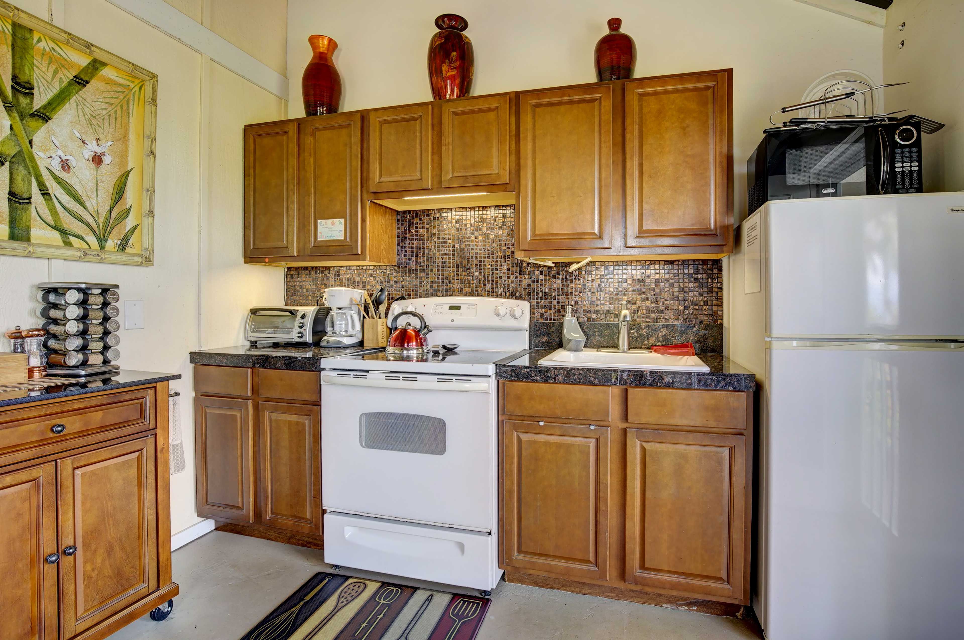 Kitchen | Well-Equipped | Cooking Basics