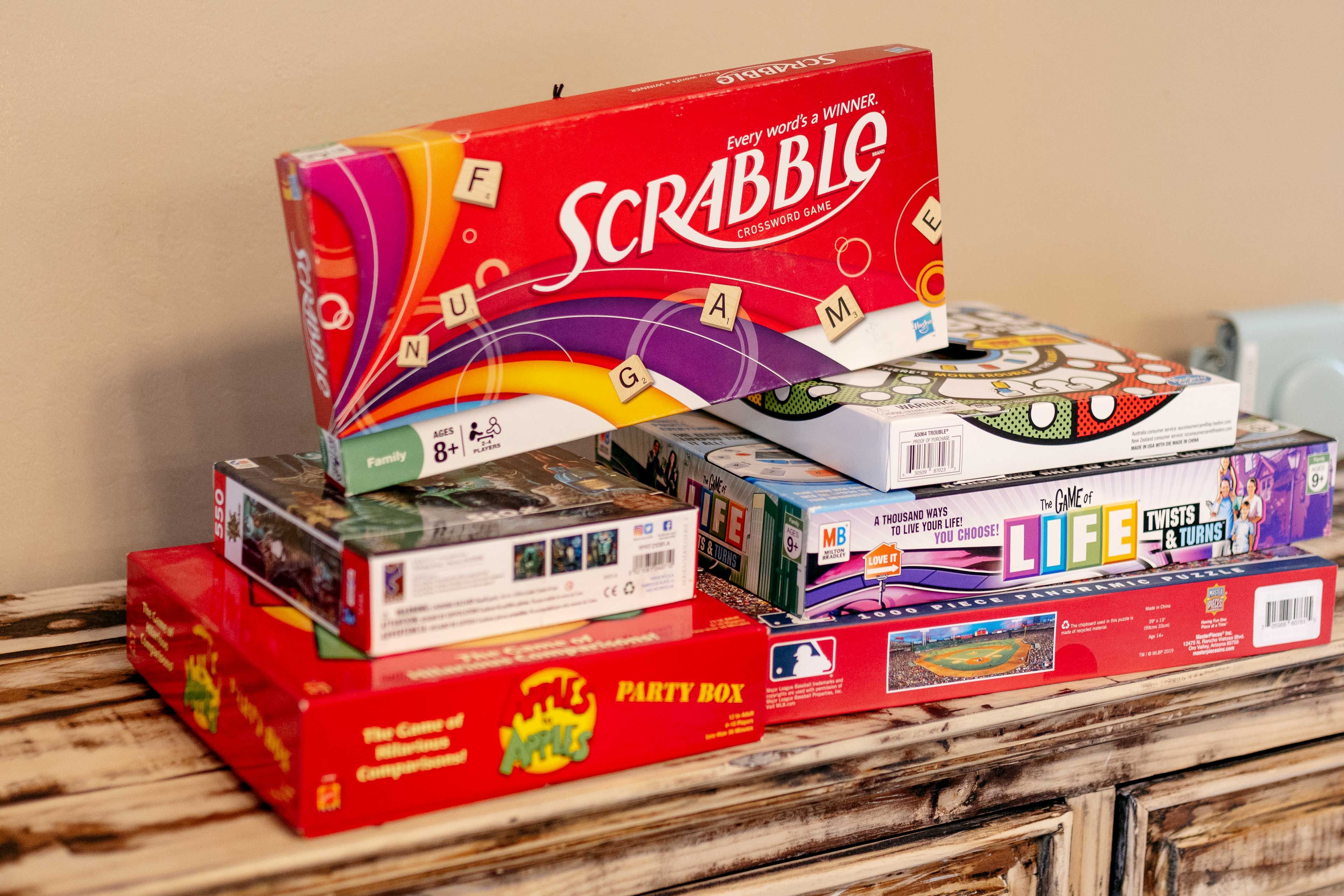 Dining Area | Complimentary Games