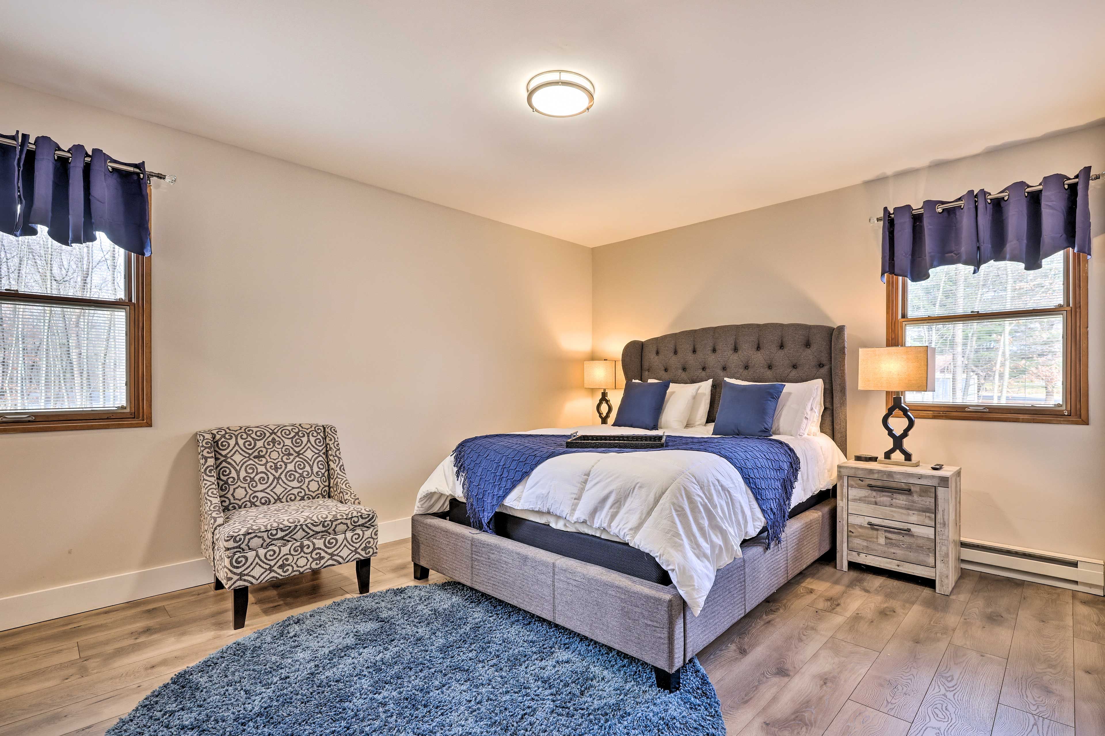 Bedroom 1 | Queen Bed | 2nd Floor