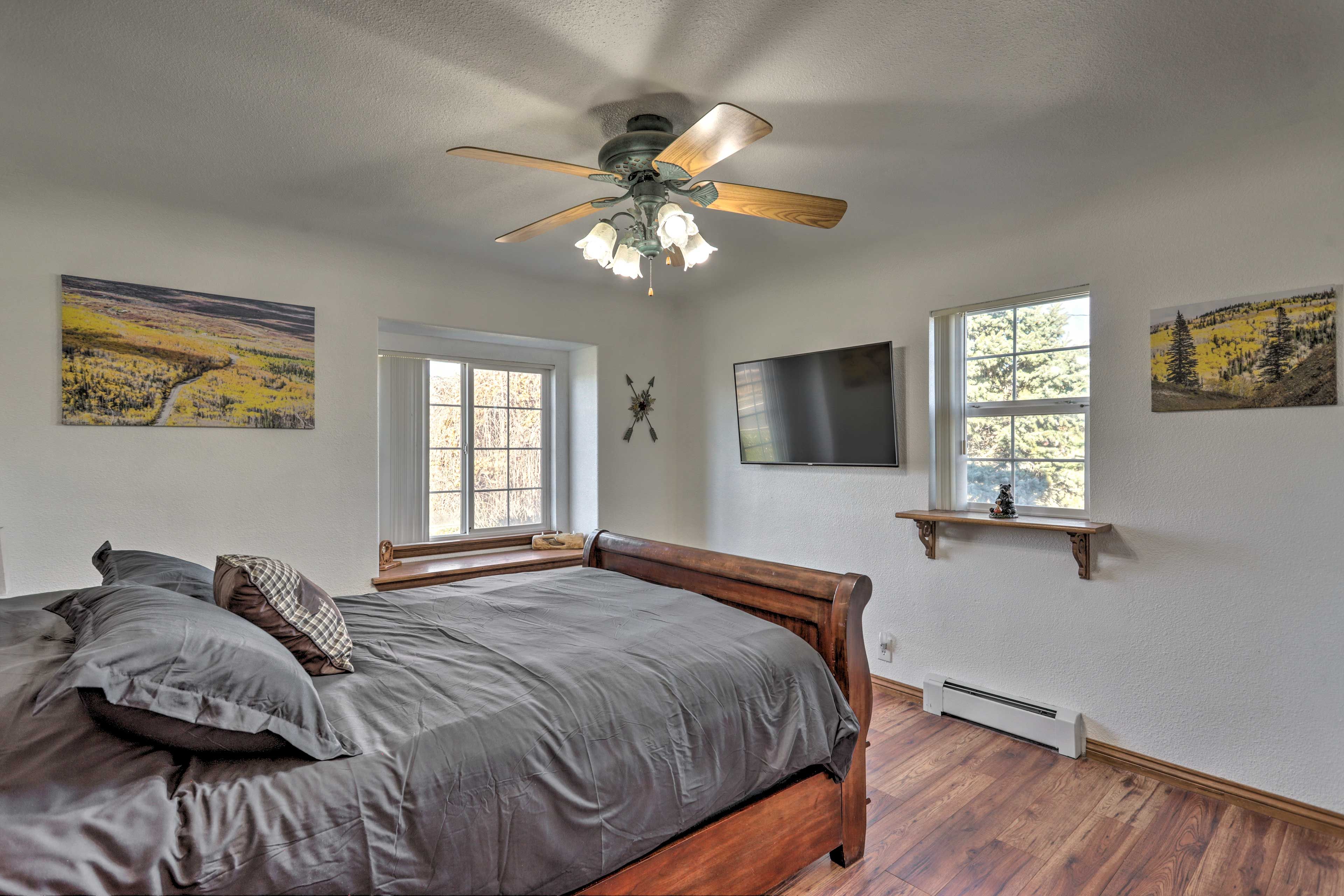 Bedroom 2 | Smart TV