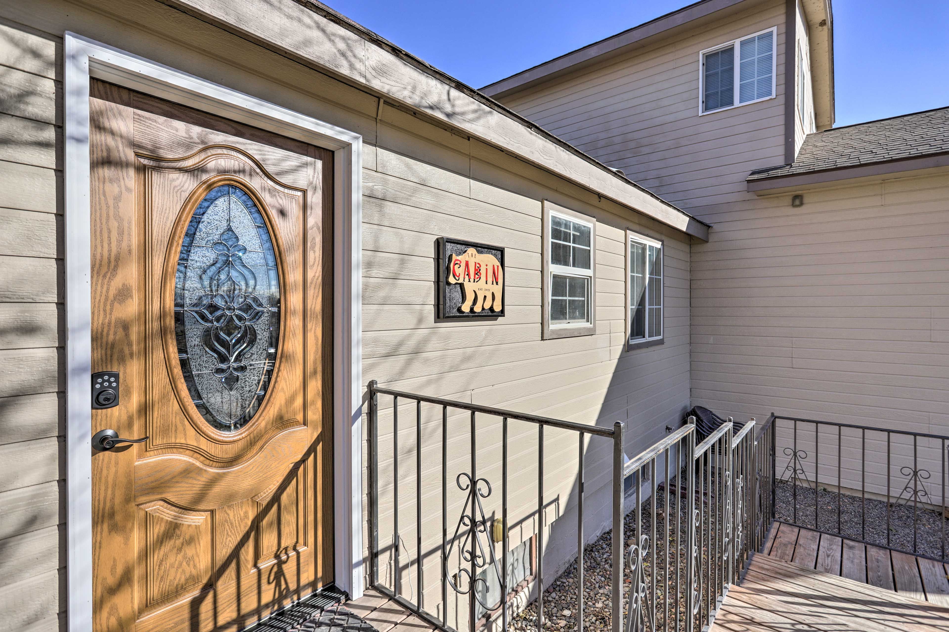 Front Entrance | Keyless Entry