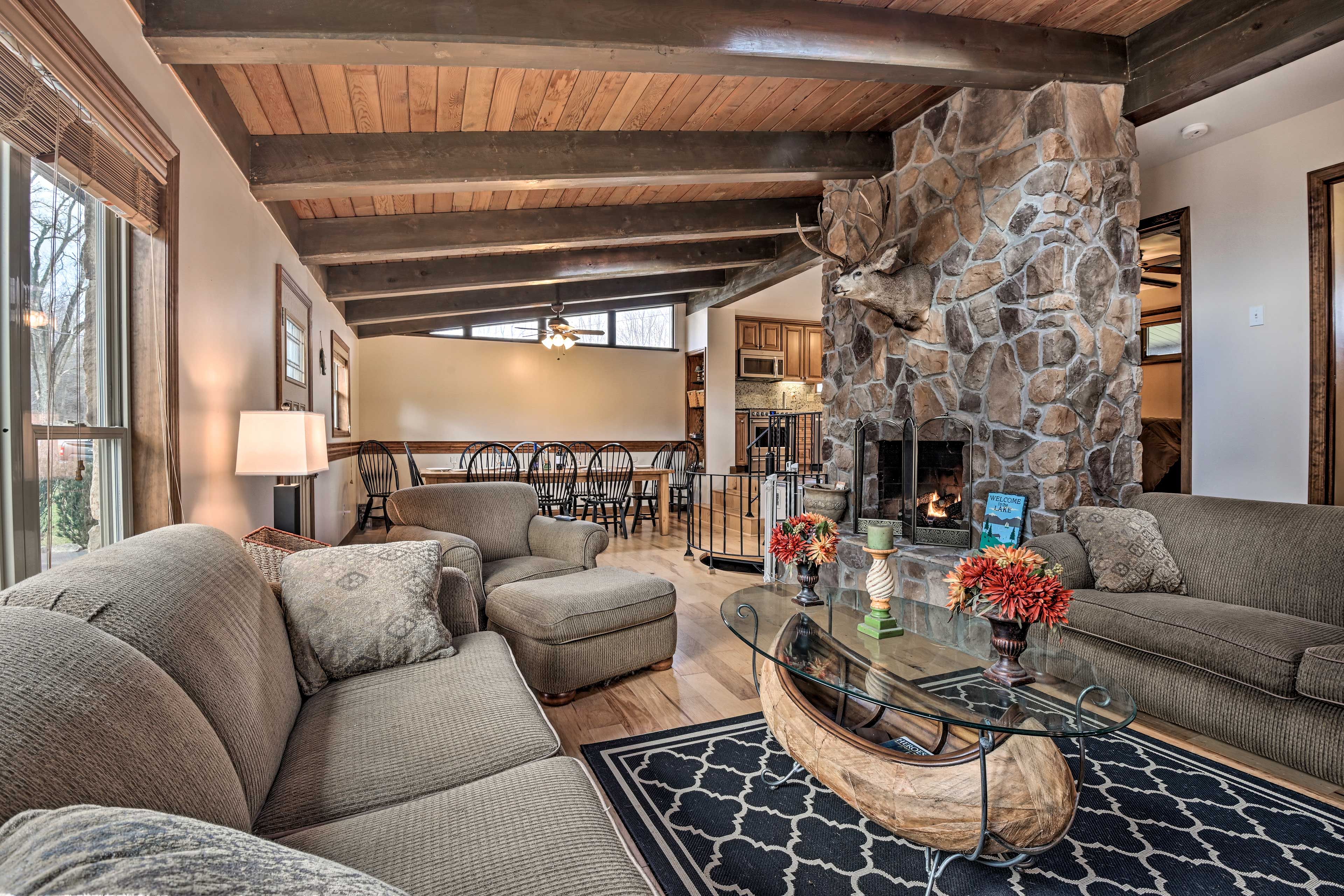 Living Room | 2-Story Home
