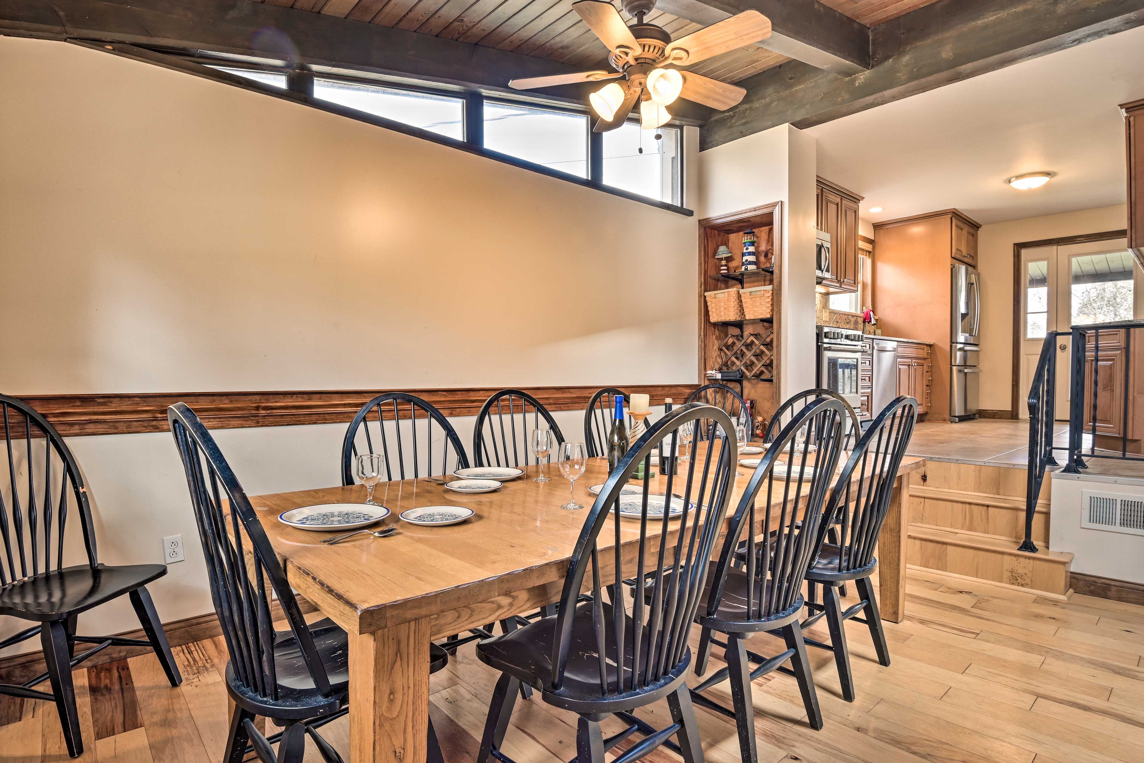 Dining Room | 8-Person Dining Table