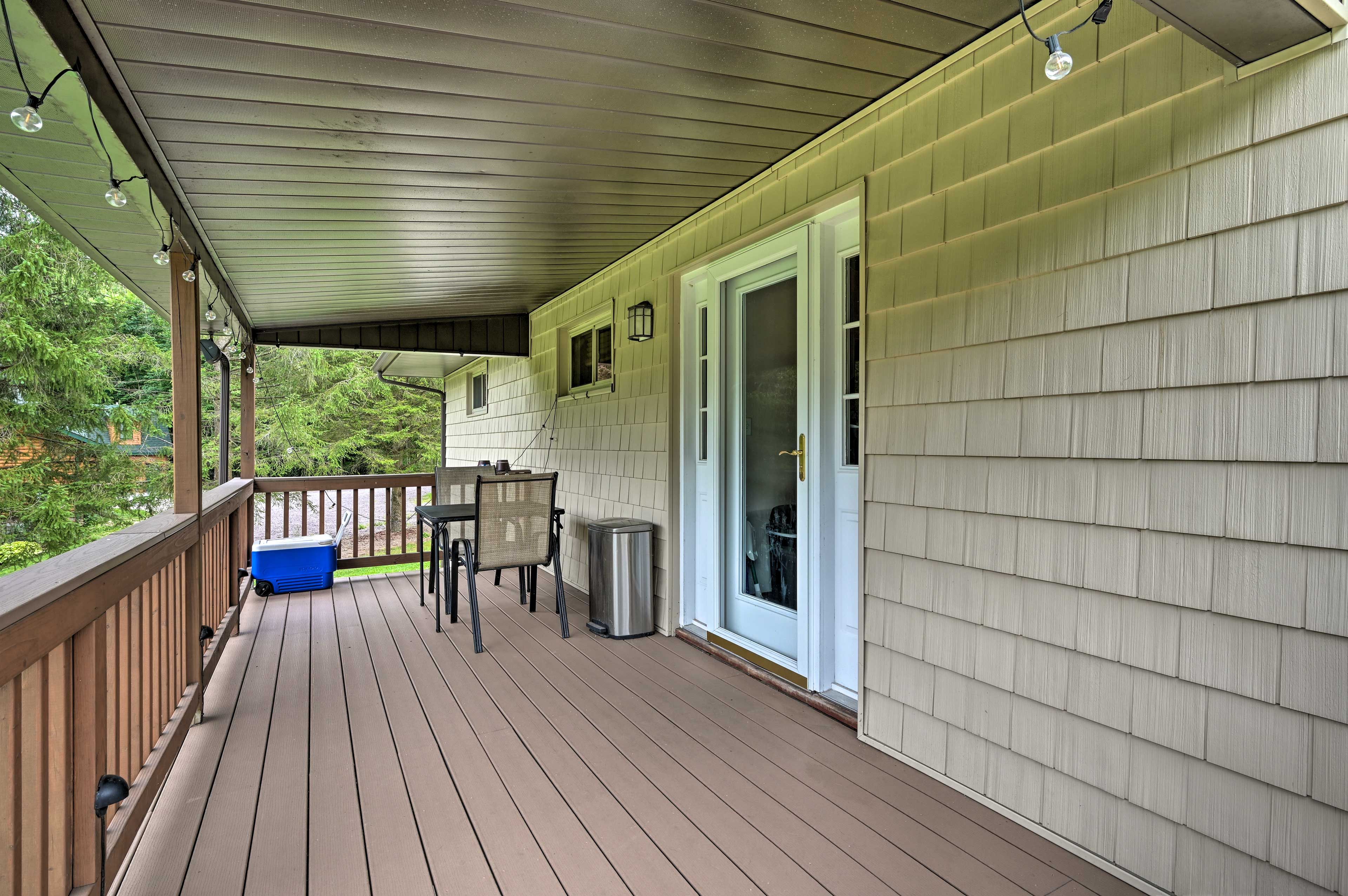 Private Deck
