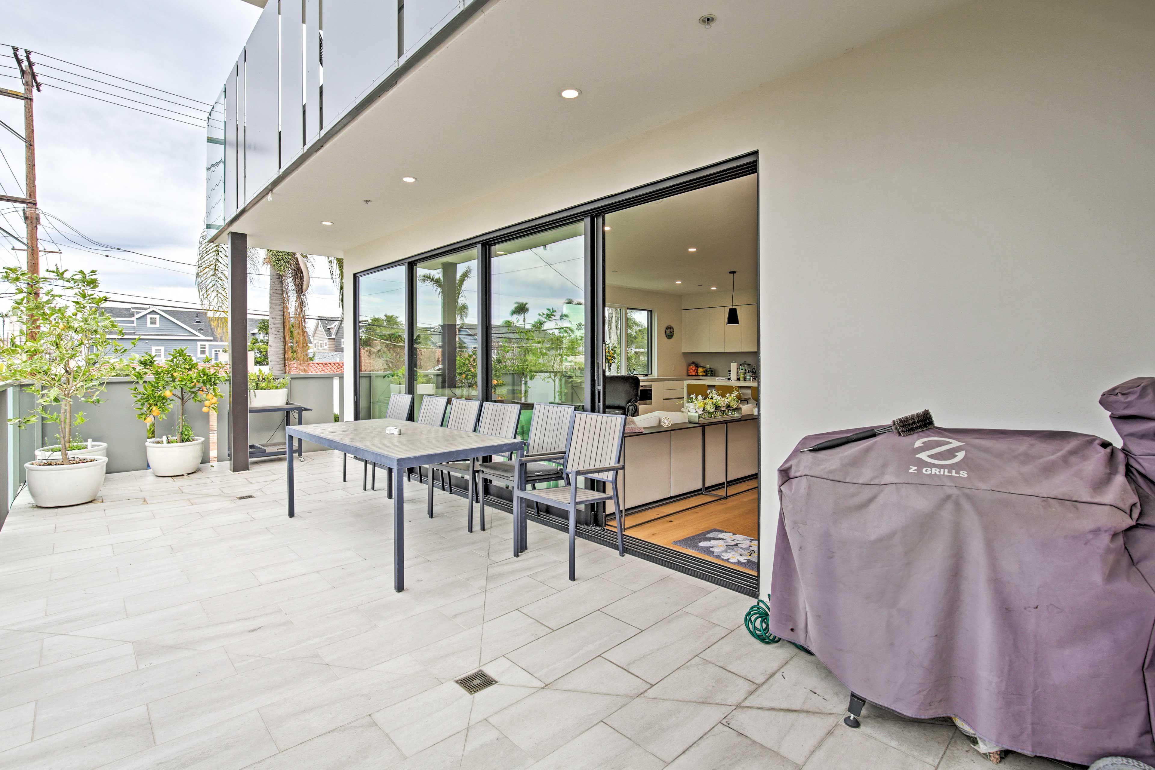 Private Patio | Gas Grill | Dining Area