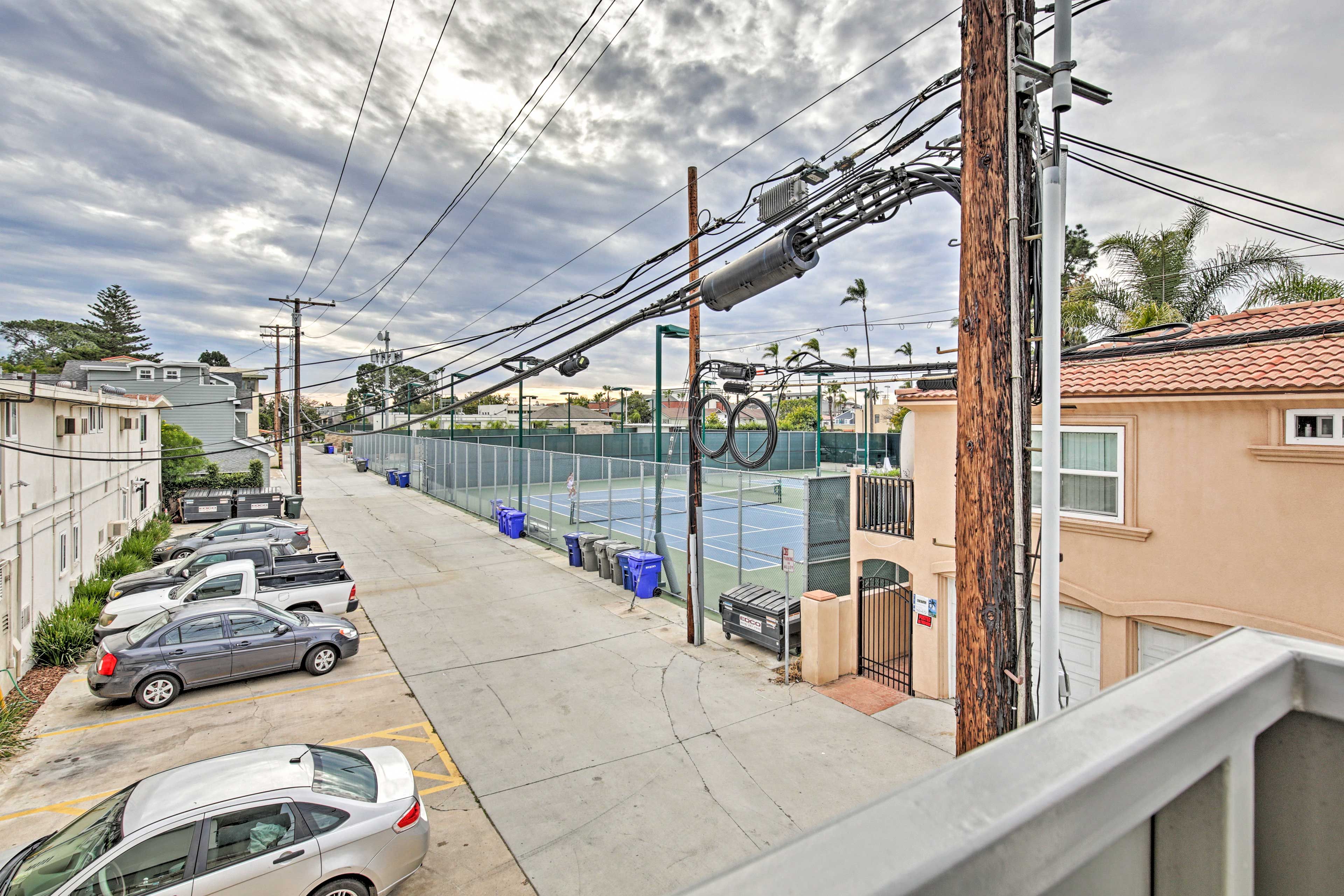 Public Tennis Courts Nearby | 2 Tennis Racquets/Balls Provided