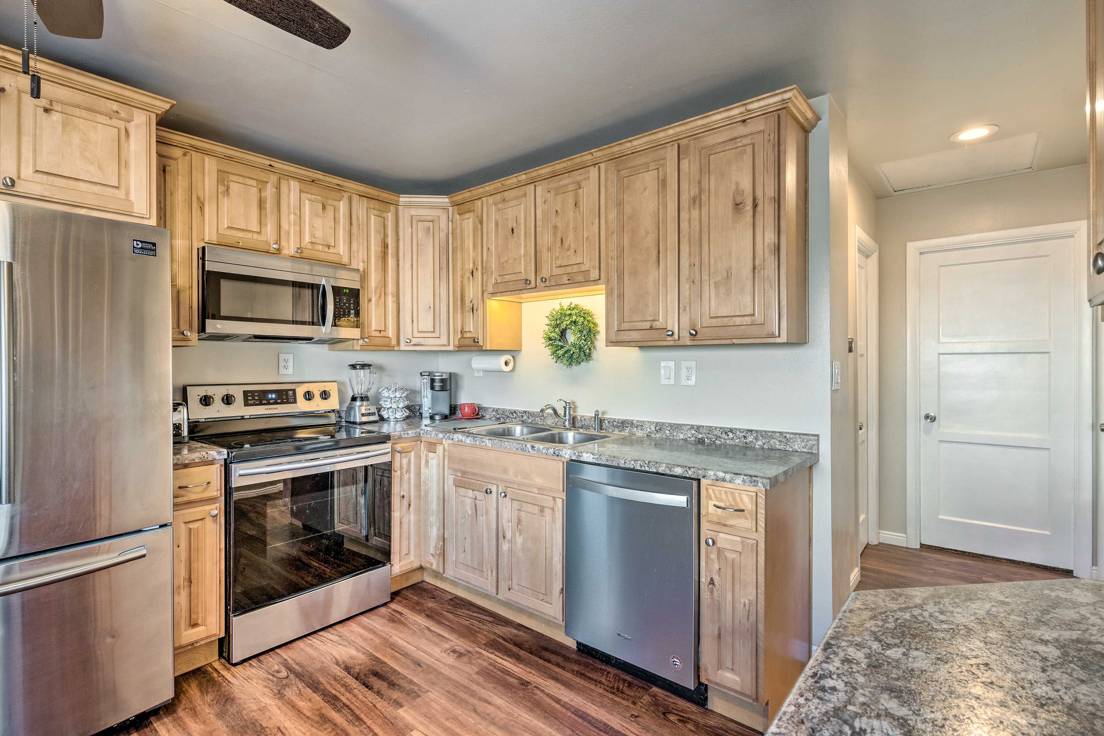Fully Equipped Kitchen | Cooking Basics