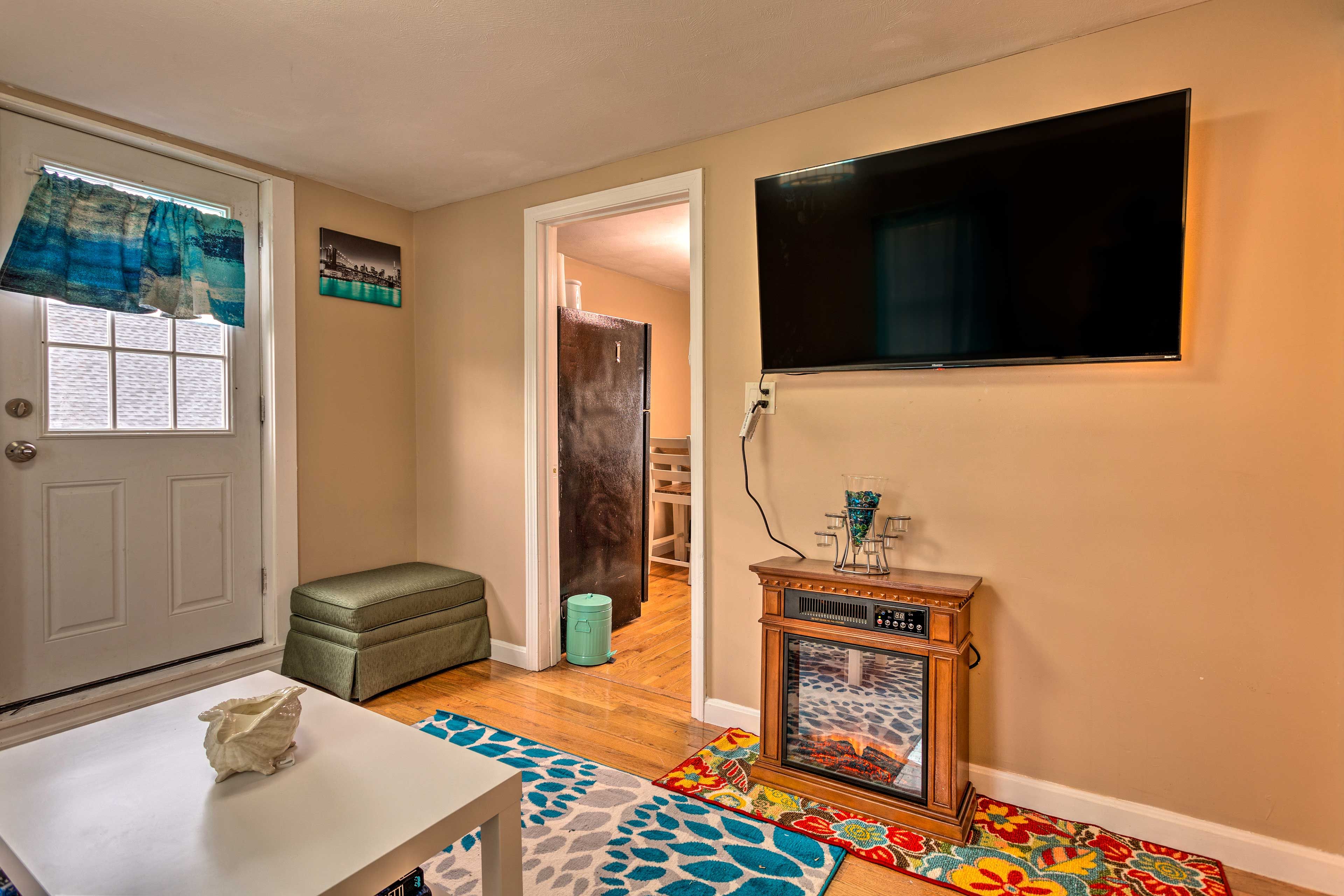 Living Room | Smart TV