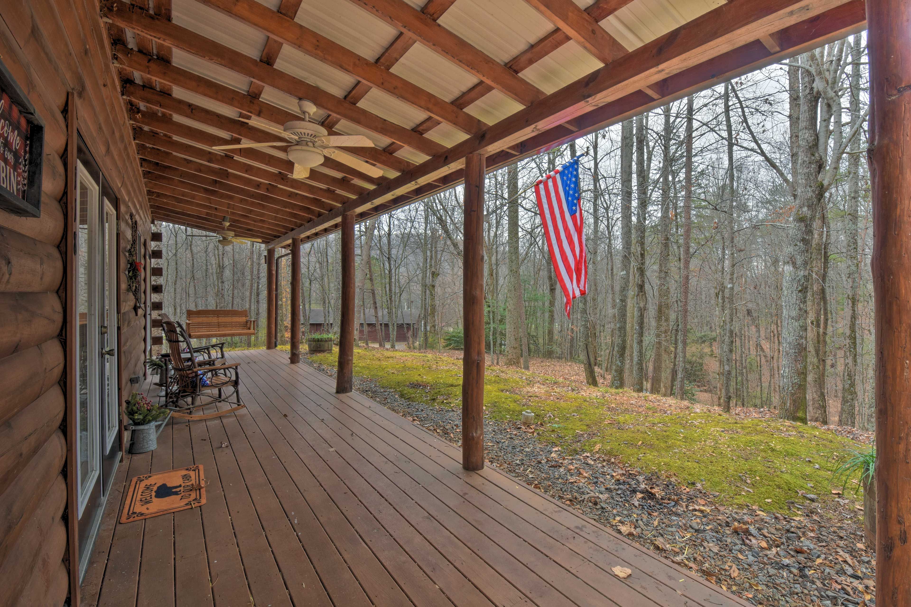 Covered Porch | Outdoor Seating
