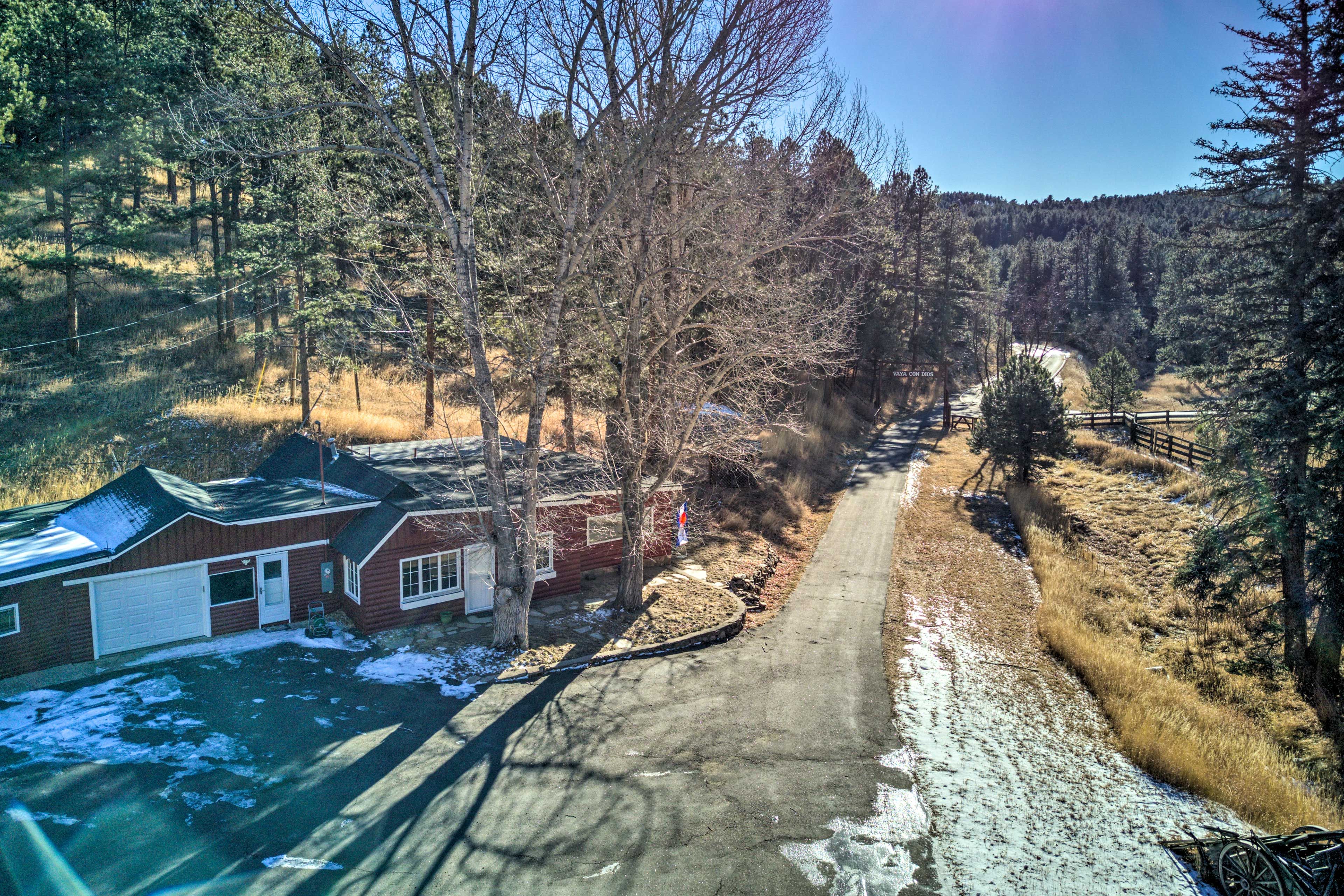 11 Private Acres