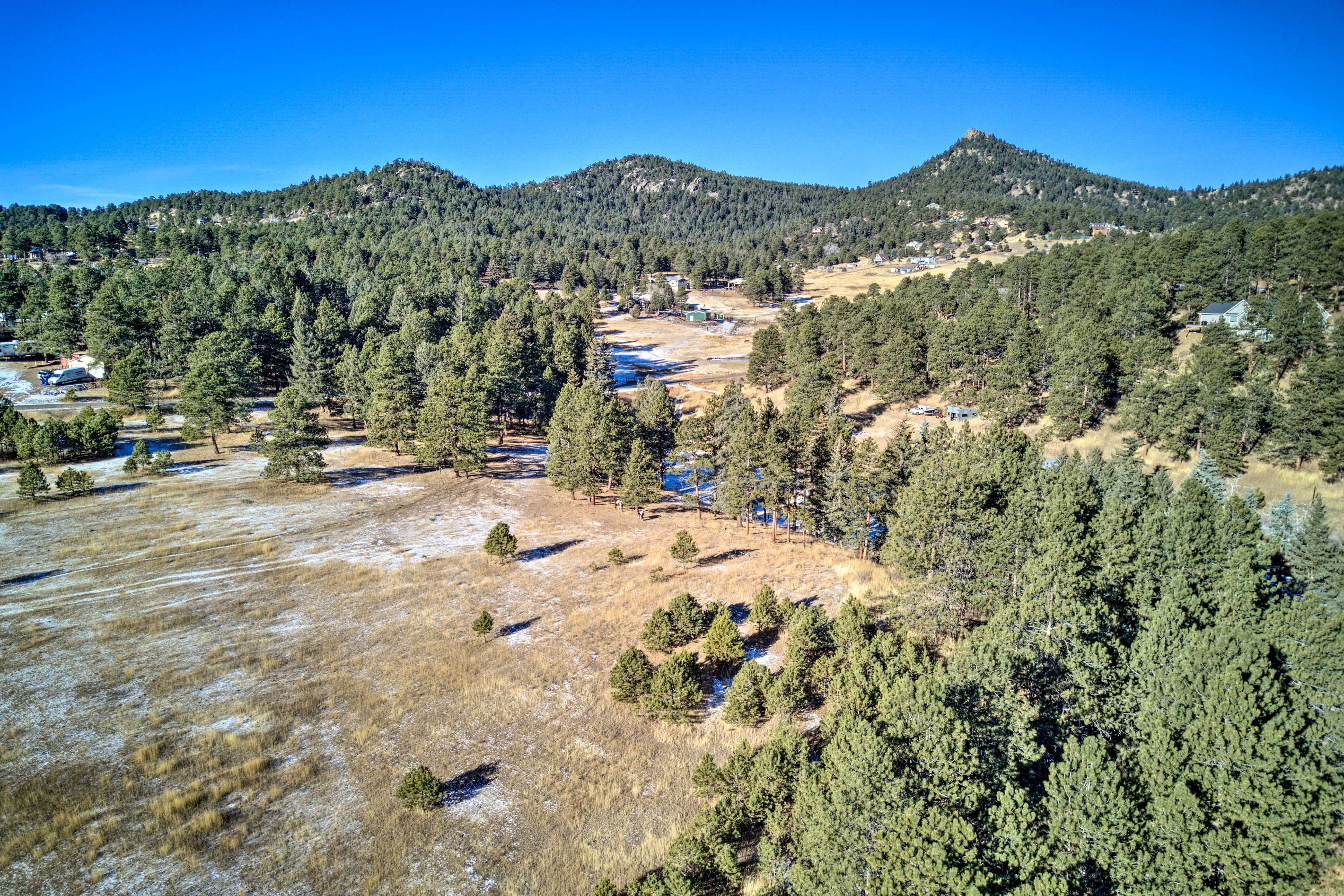 11 Private Acres
