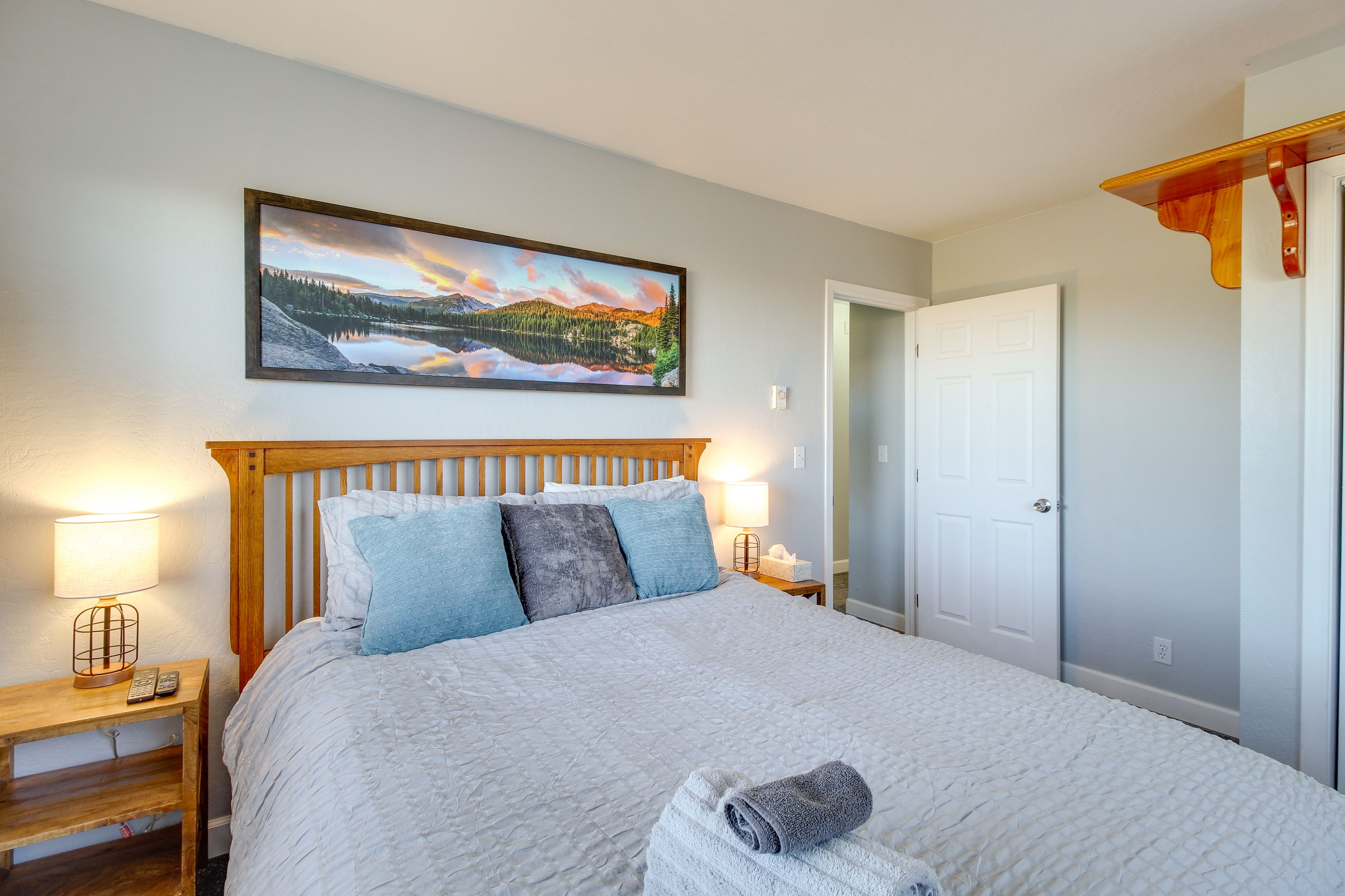 Bedroom 2 | Queen Bed | Linens Provided