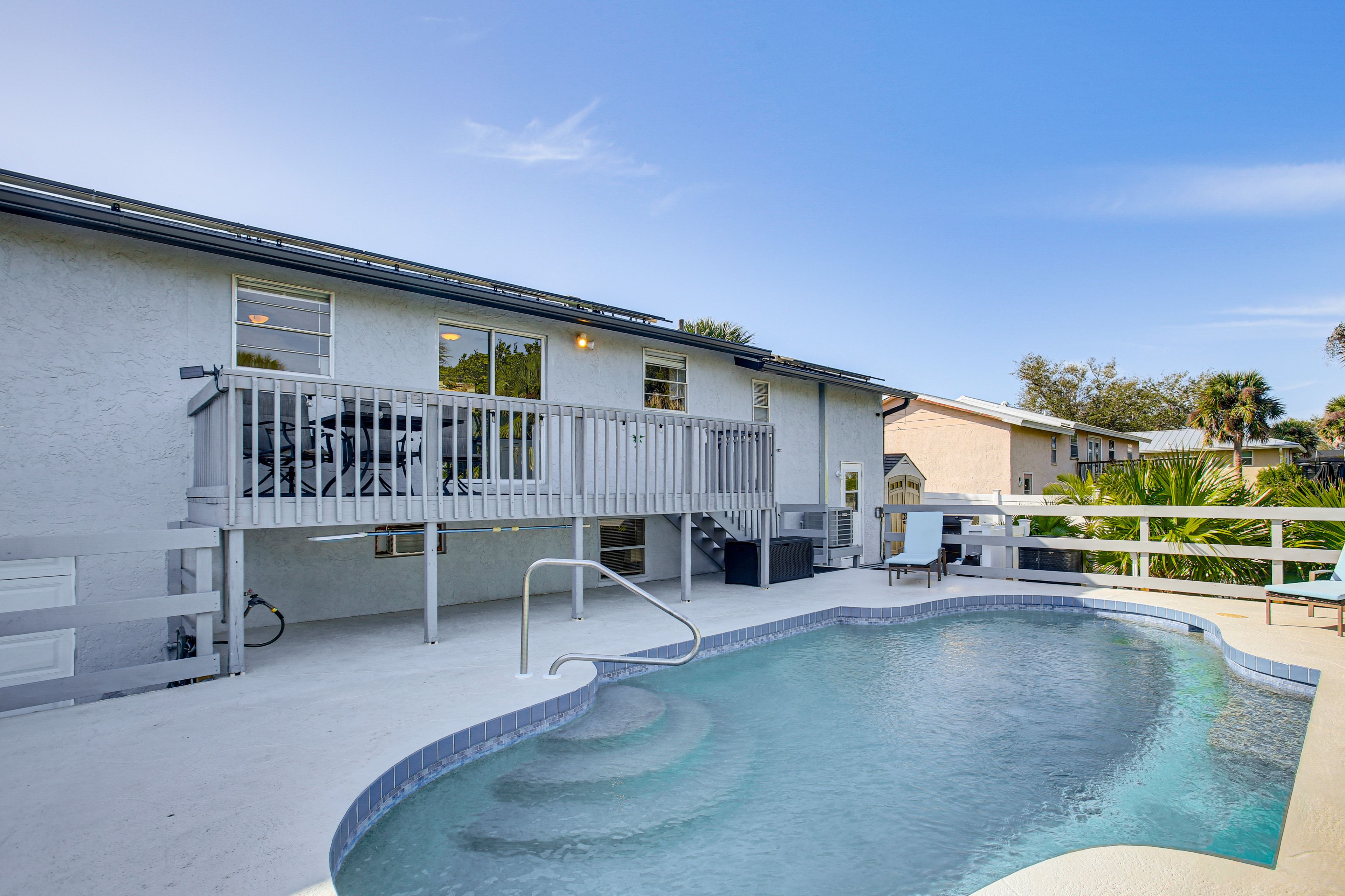 Englewood Vacation Rental | 4BR | 2.5BA | Stairs Required | 1,400 Sq Ft