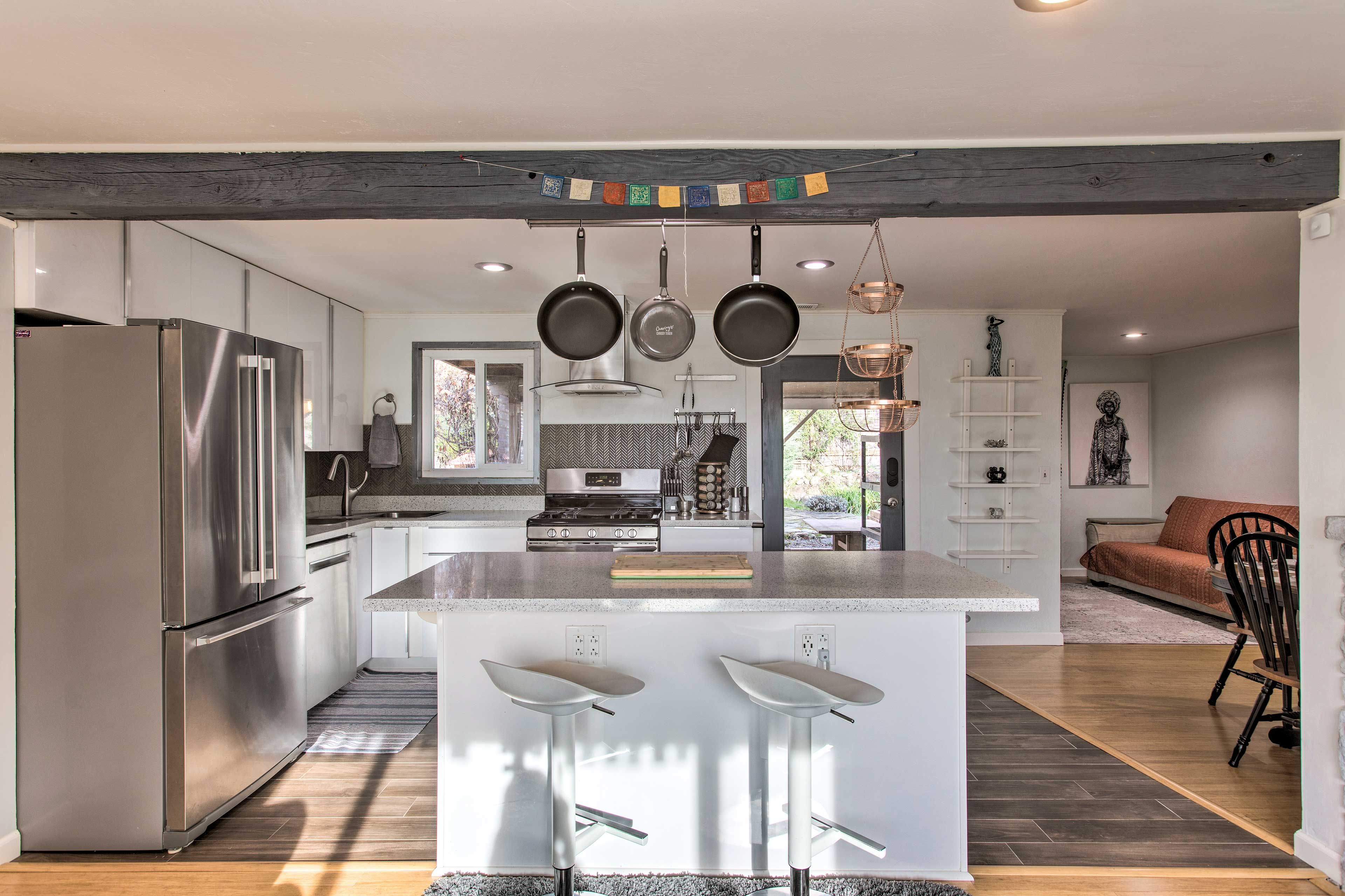 Kitchen | Fully Equipped