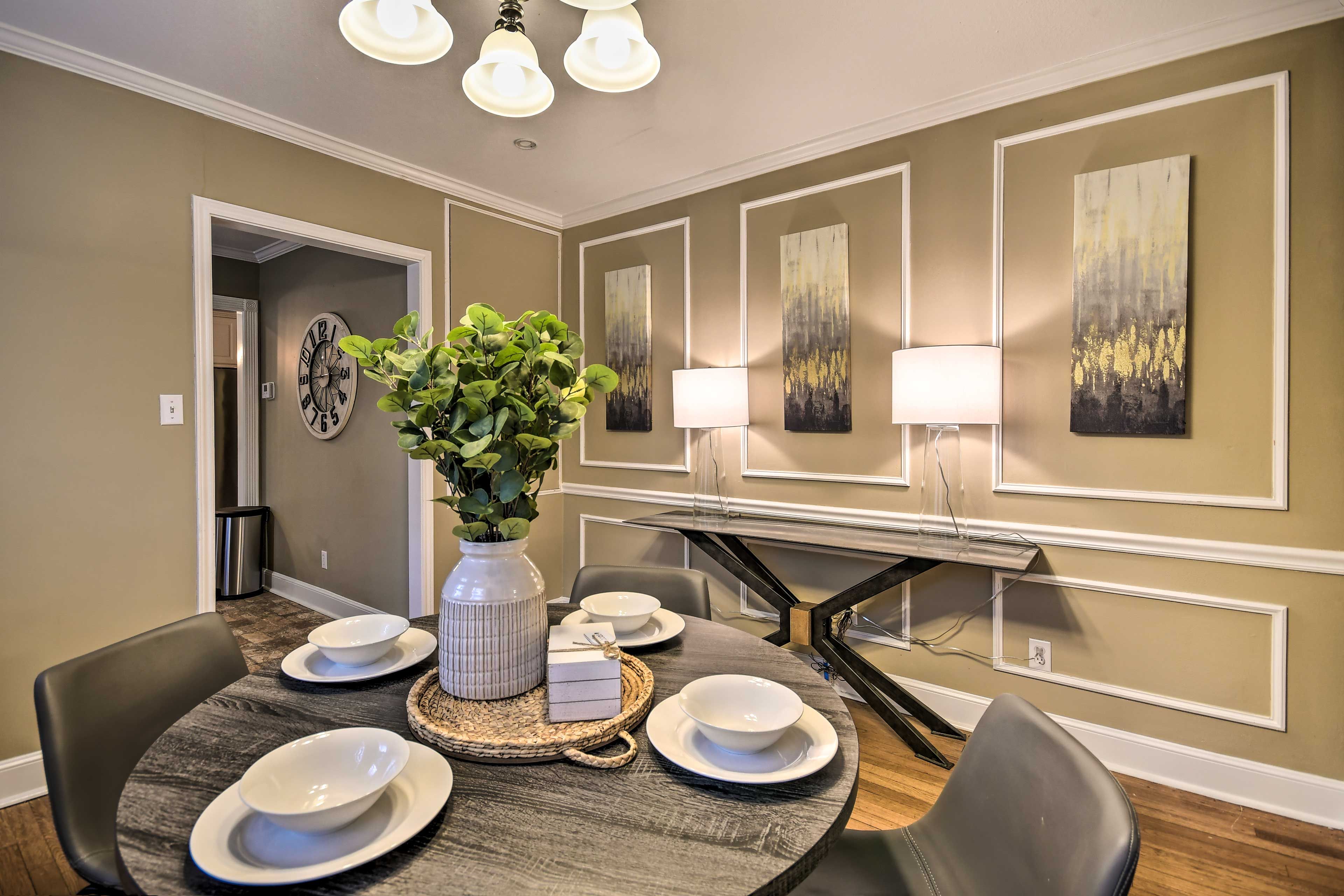Dining Room | 1st Floor