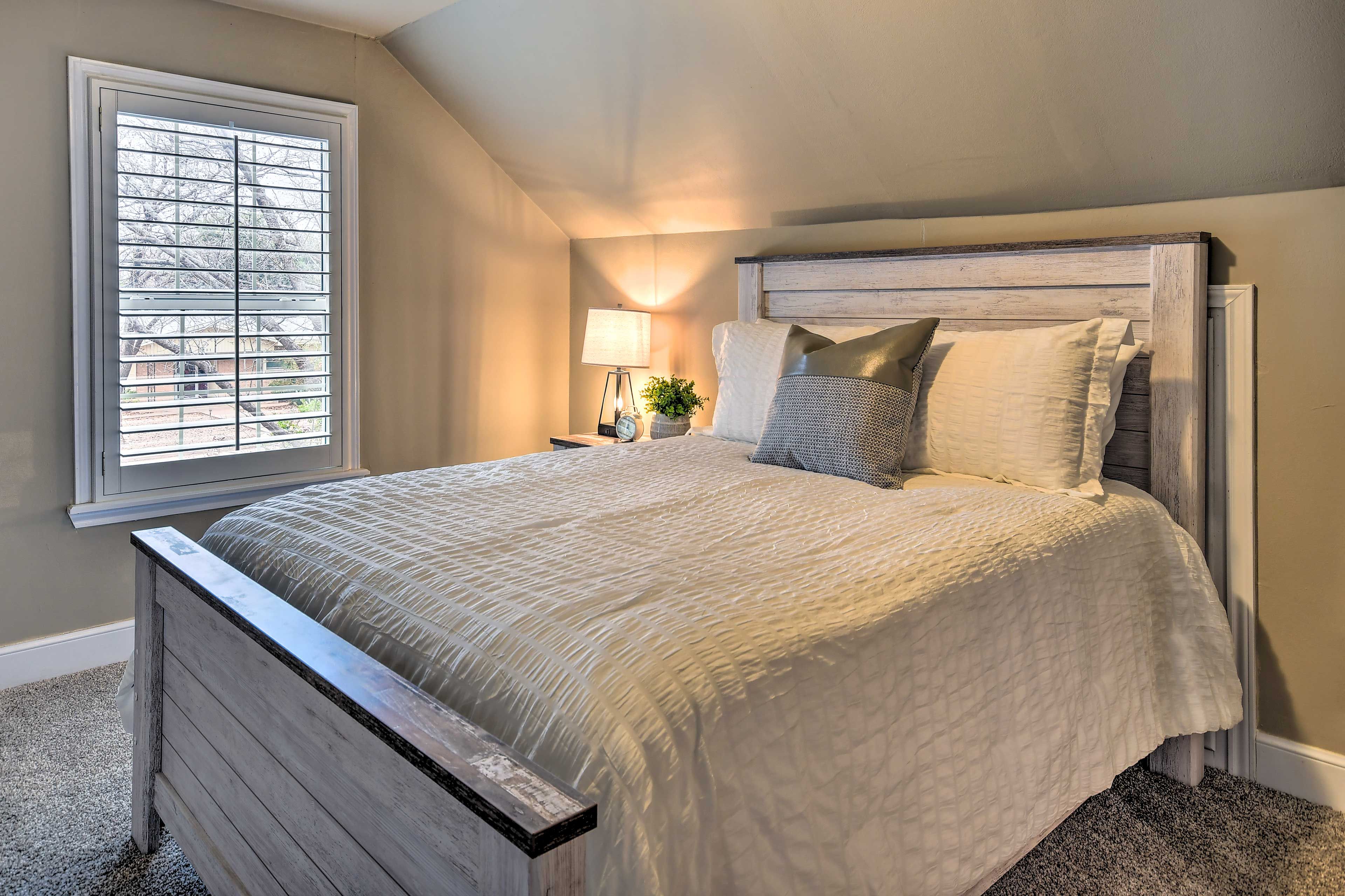 Bedroom 3 | Queen Bed | 2nd Floor