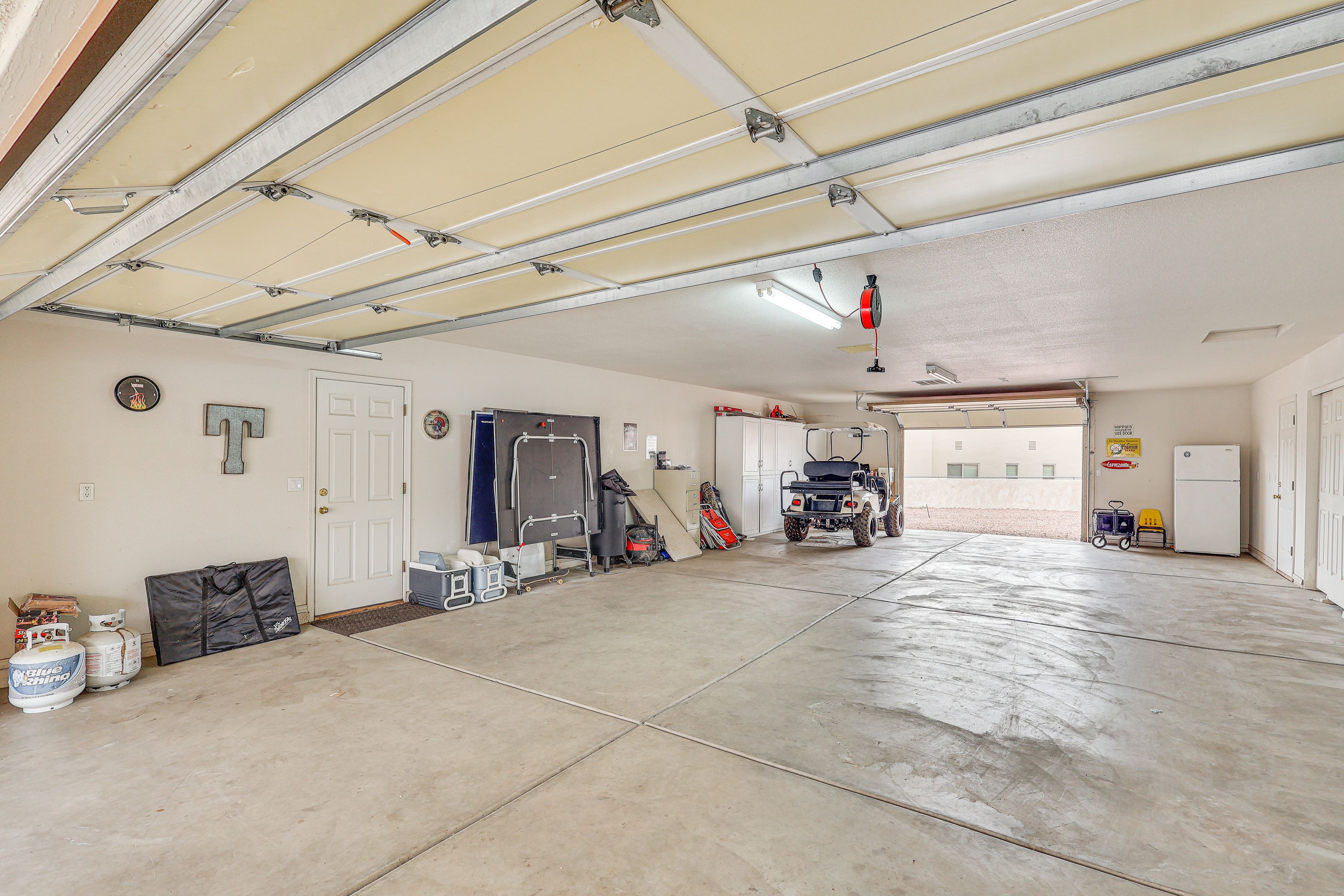 Parking | Garage (2 Vehicles) | 6-Foot Ceilings