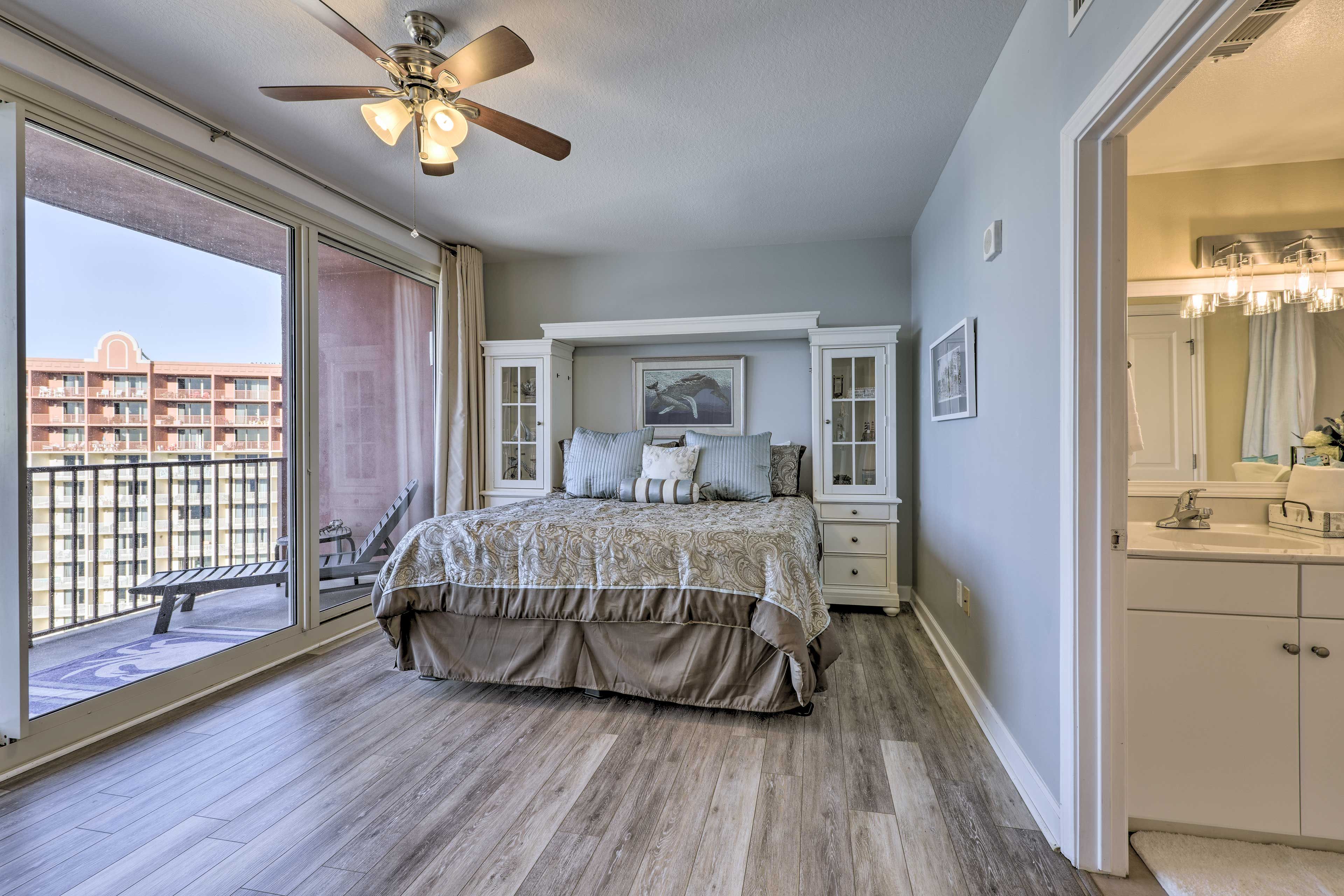 Bedroom 1 | King Bed | Linens Provided | Balcony Access | En-Suite Bathroom