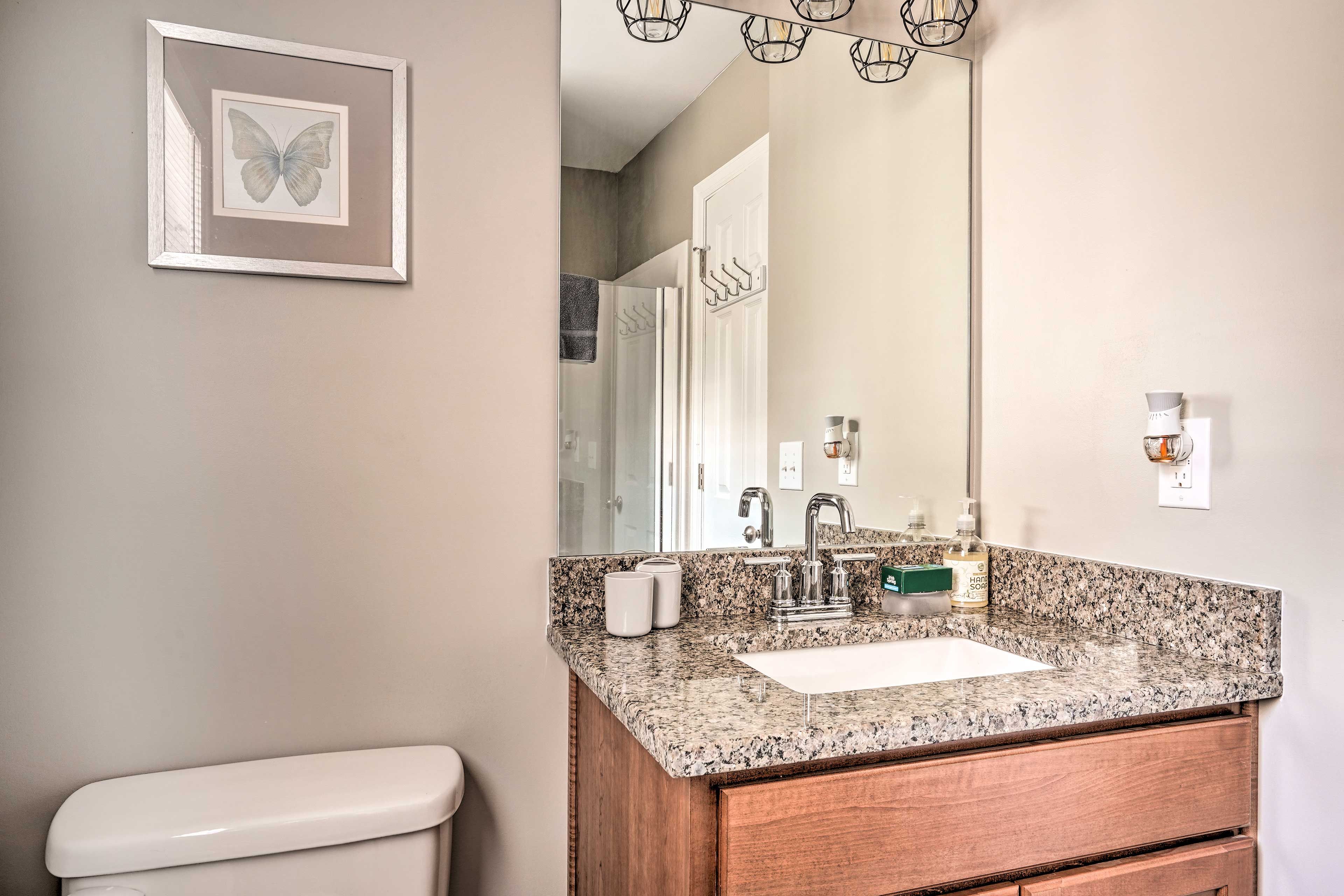 Full Bathroom