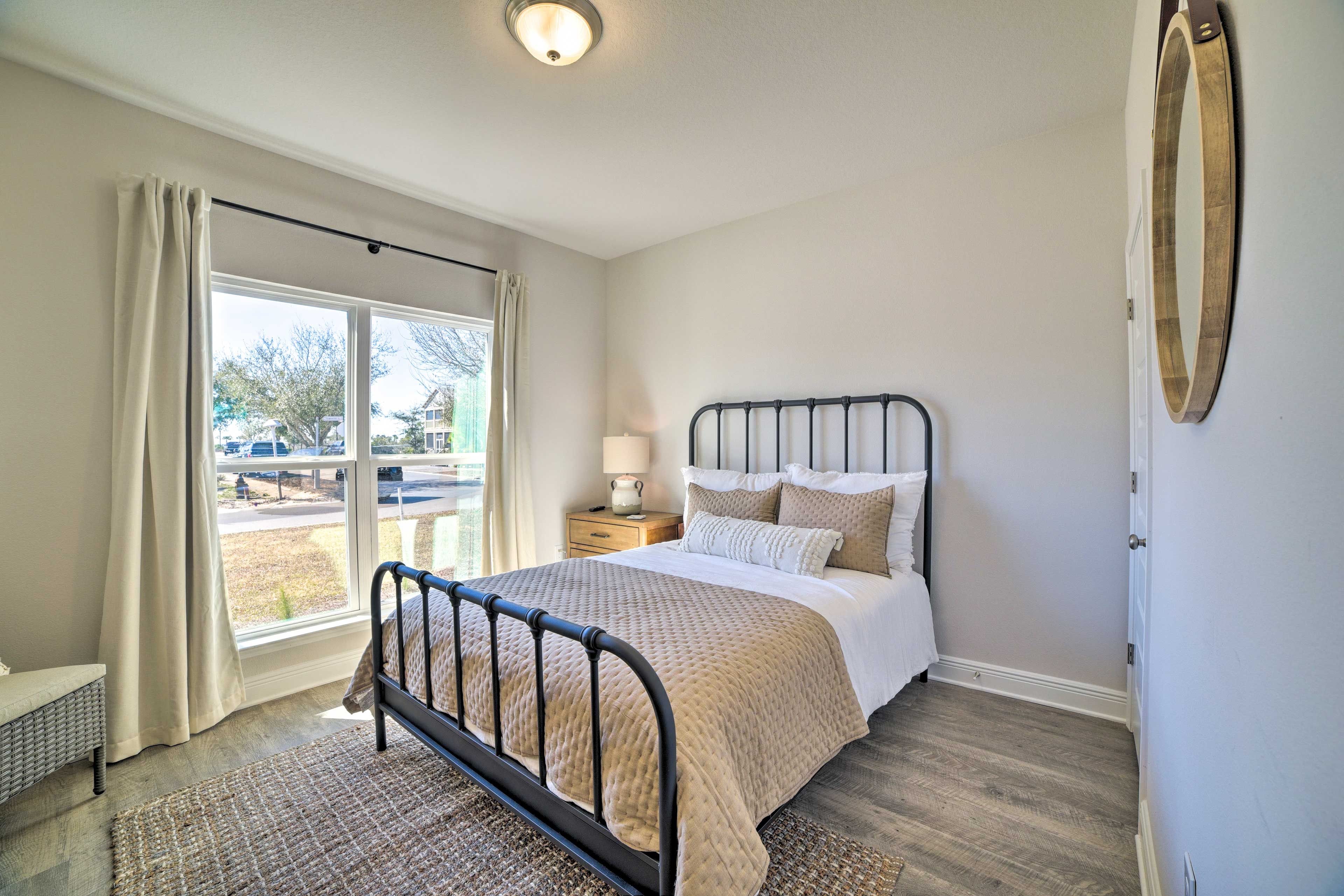 Bedroom 2 | Full Bed