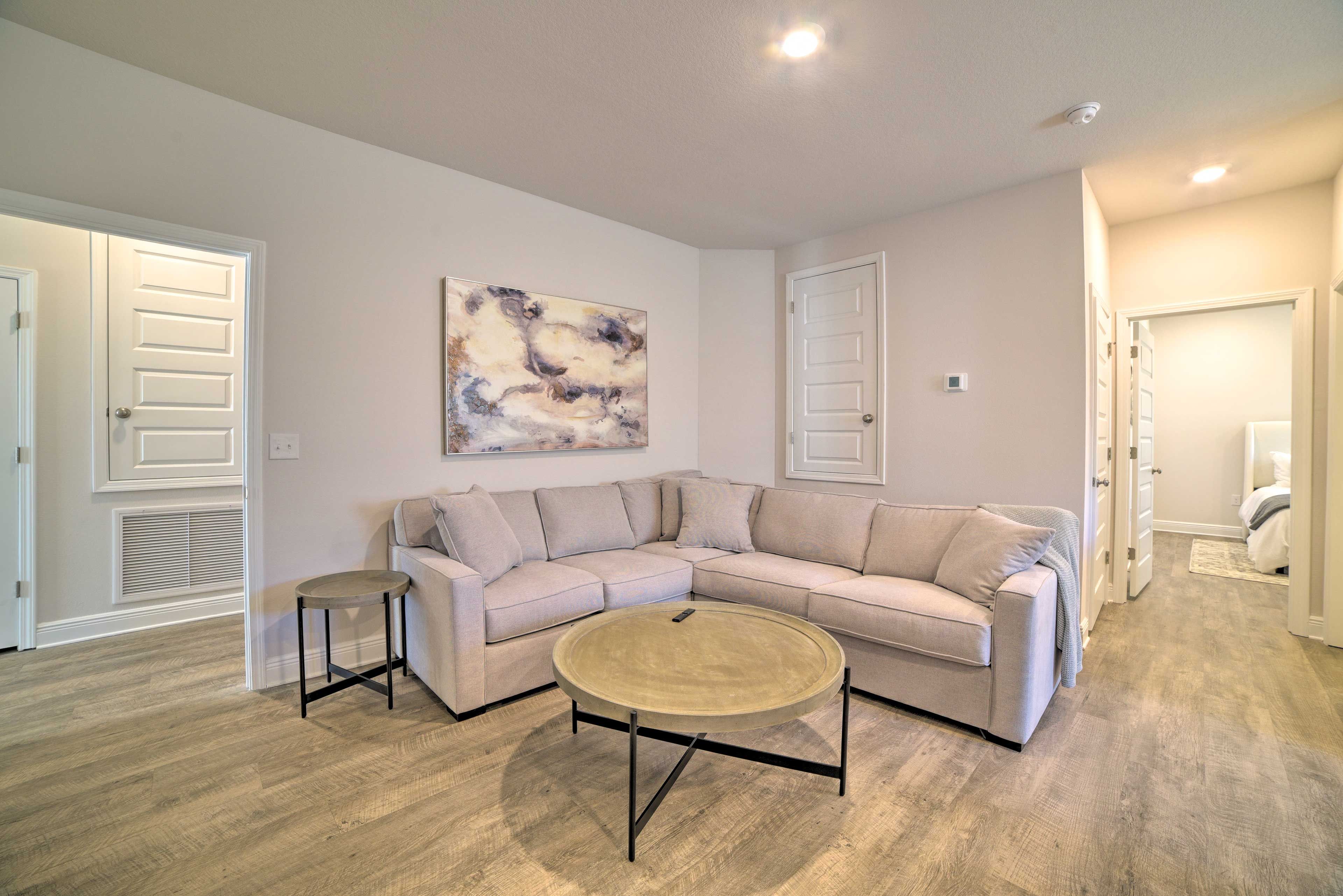 2nd Living Area
