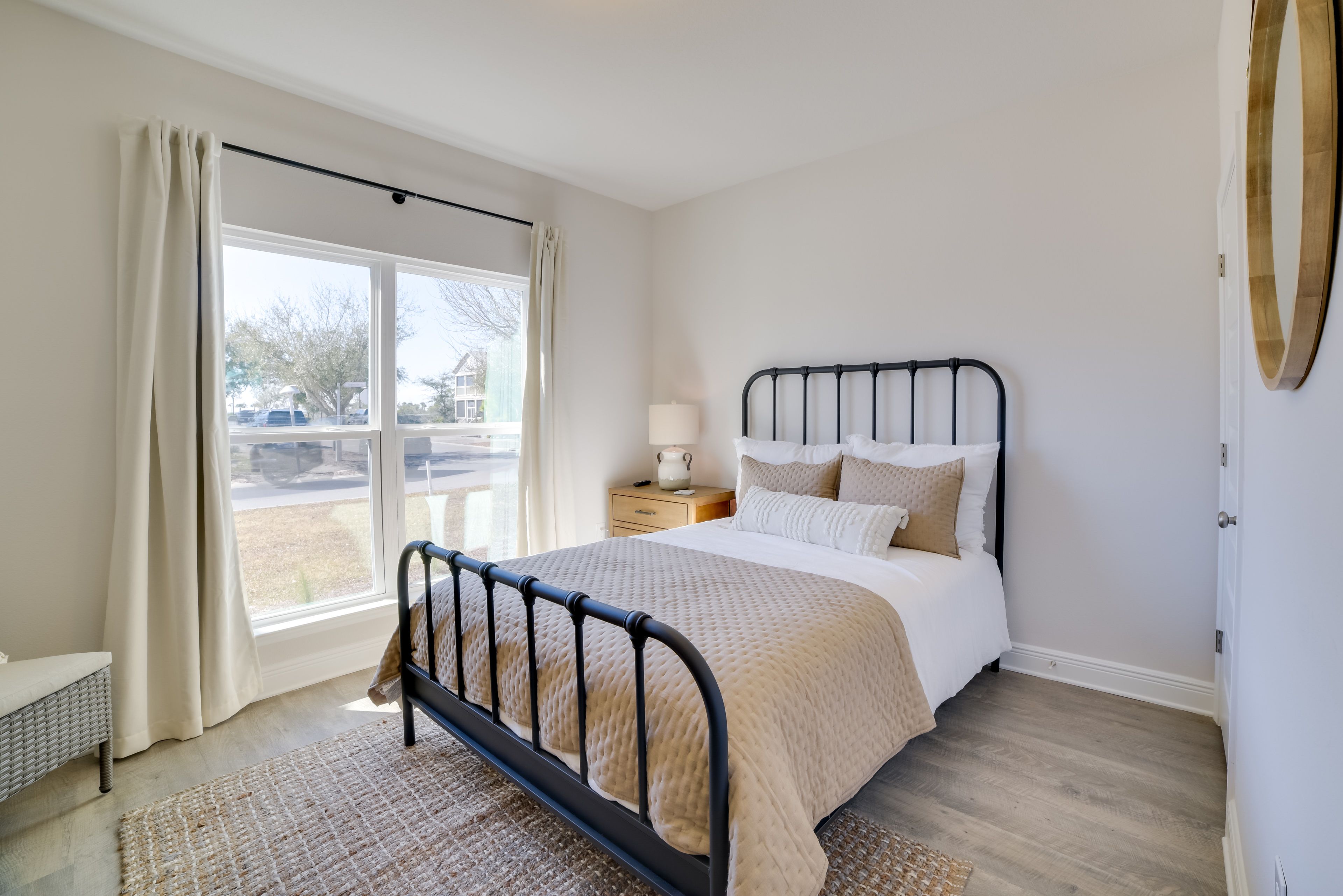 Bedroom 2 | Full Bed