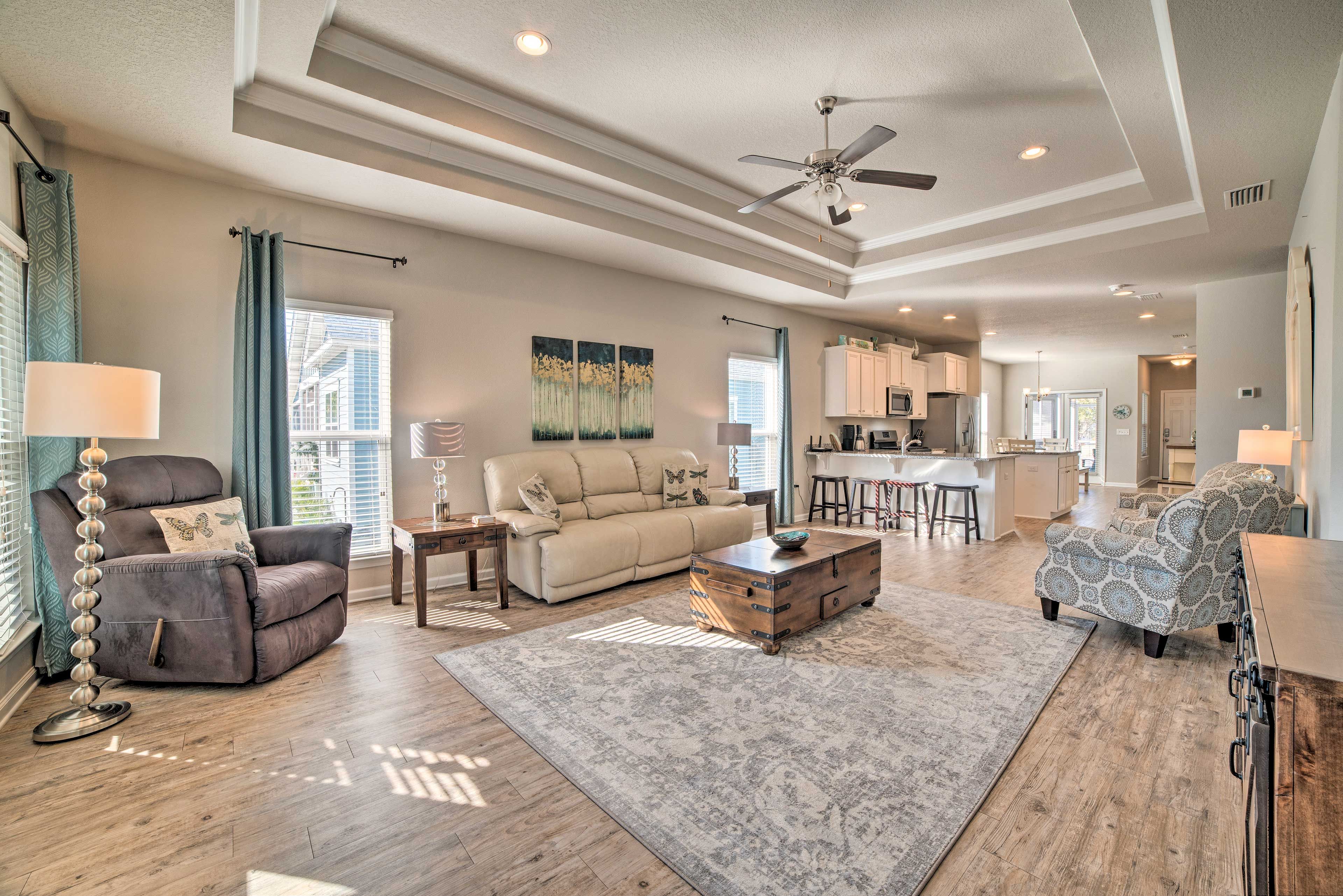 Living Room | Cable Access