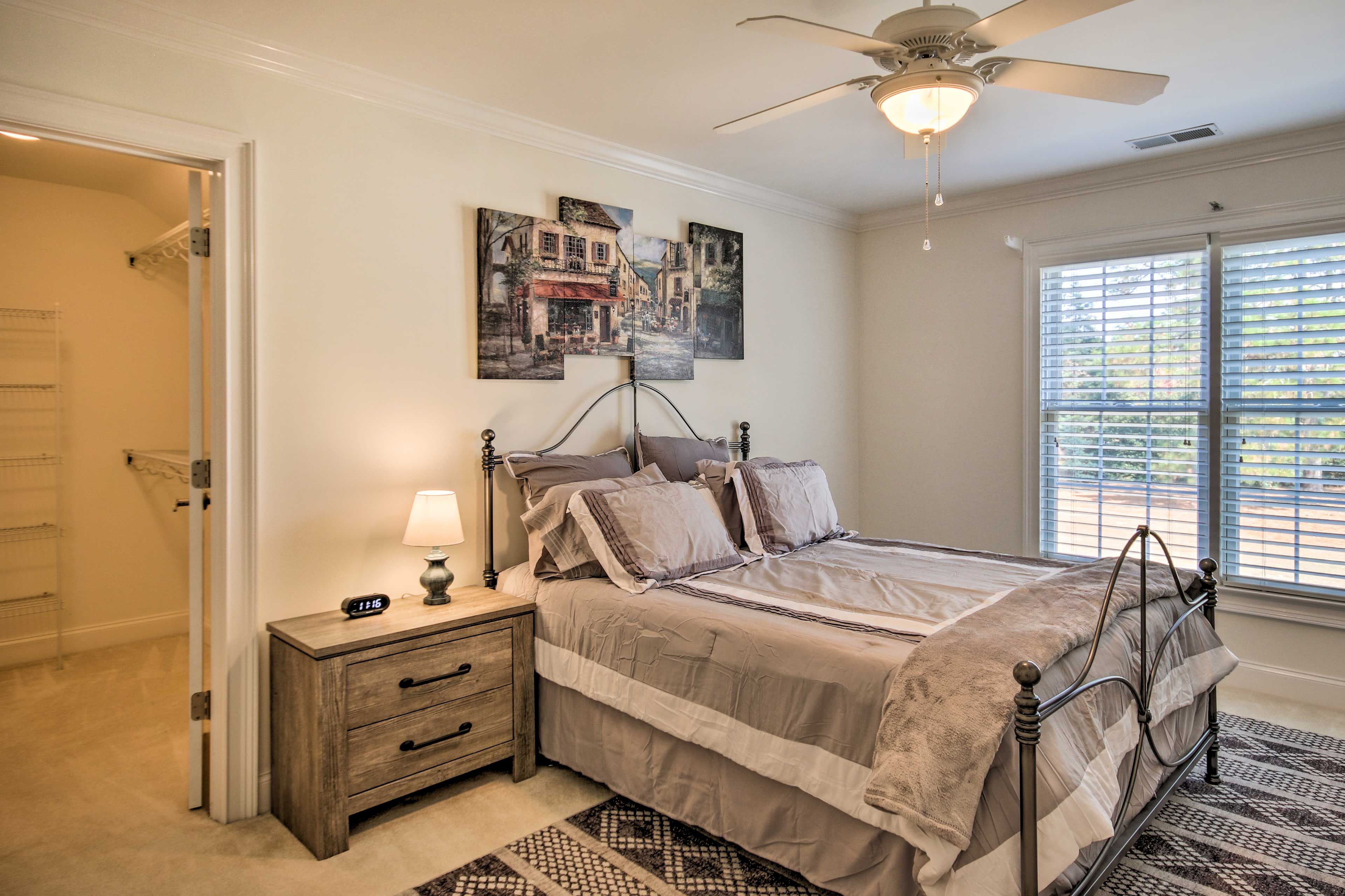Bedroom 2 | Queen Bed | 2nd Floor