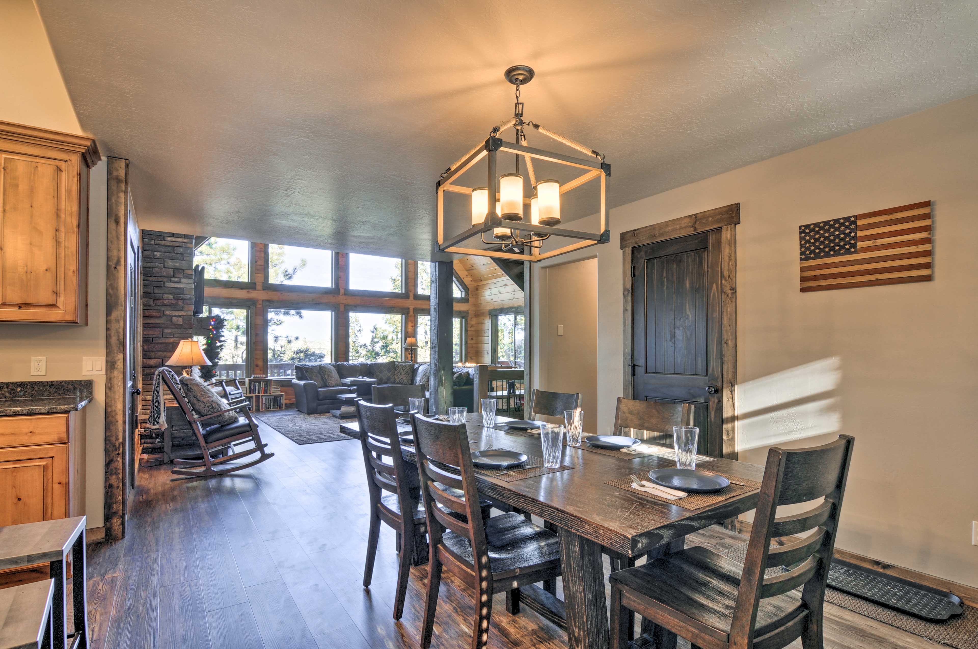 Dining Area | Dishware/Flatware
