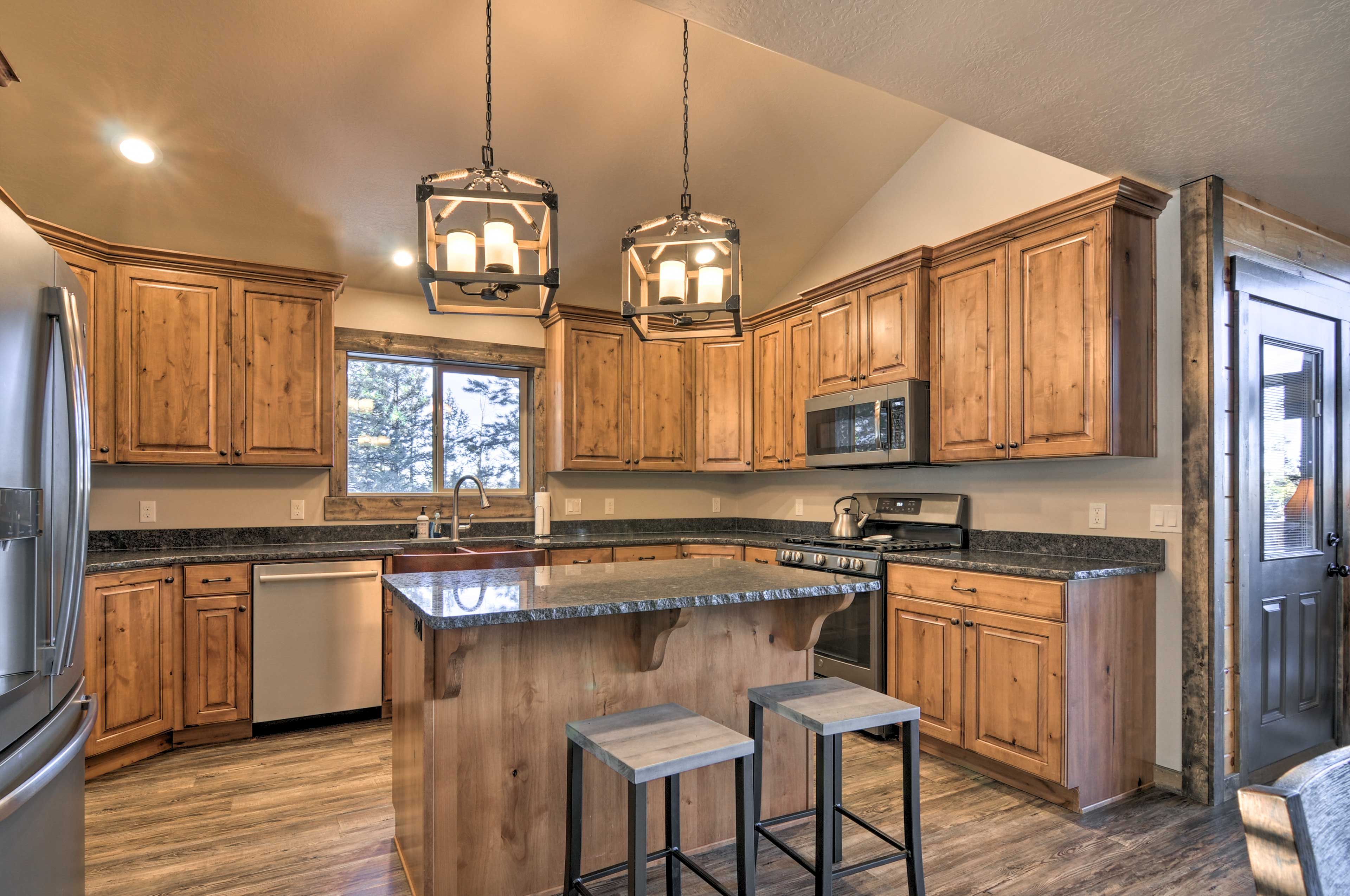 Kitchen | Fully Equipped
