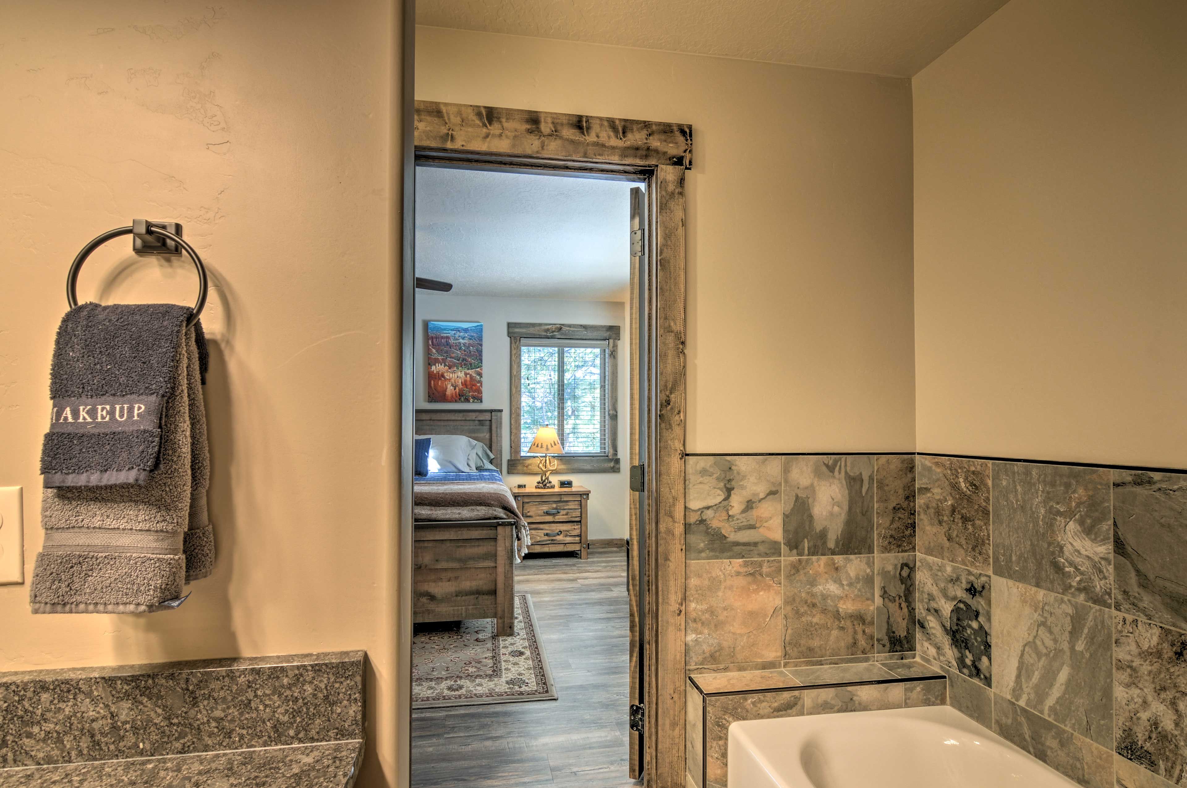 En-Suite Bathroom