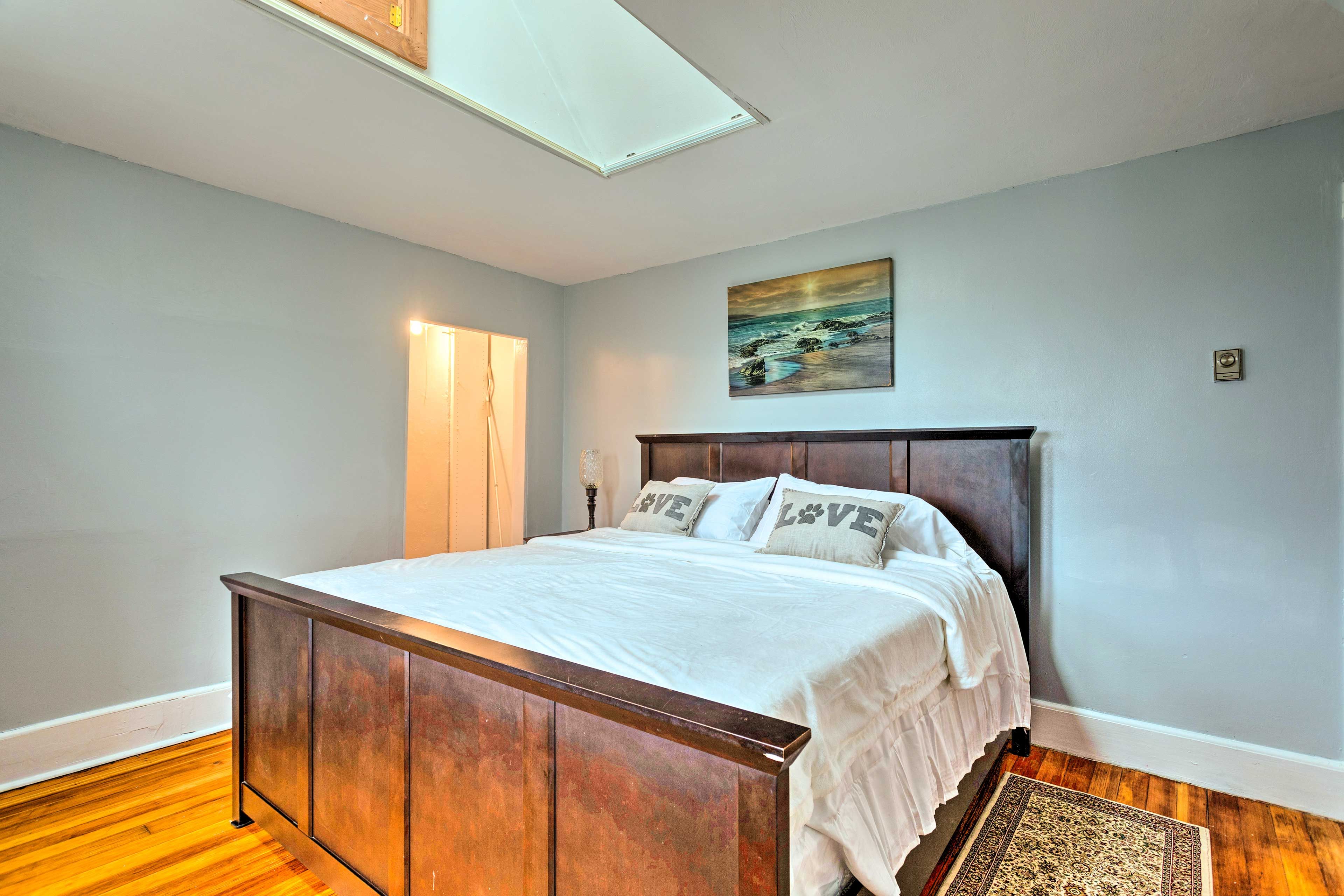 Bedroom 1 | Linens Provided