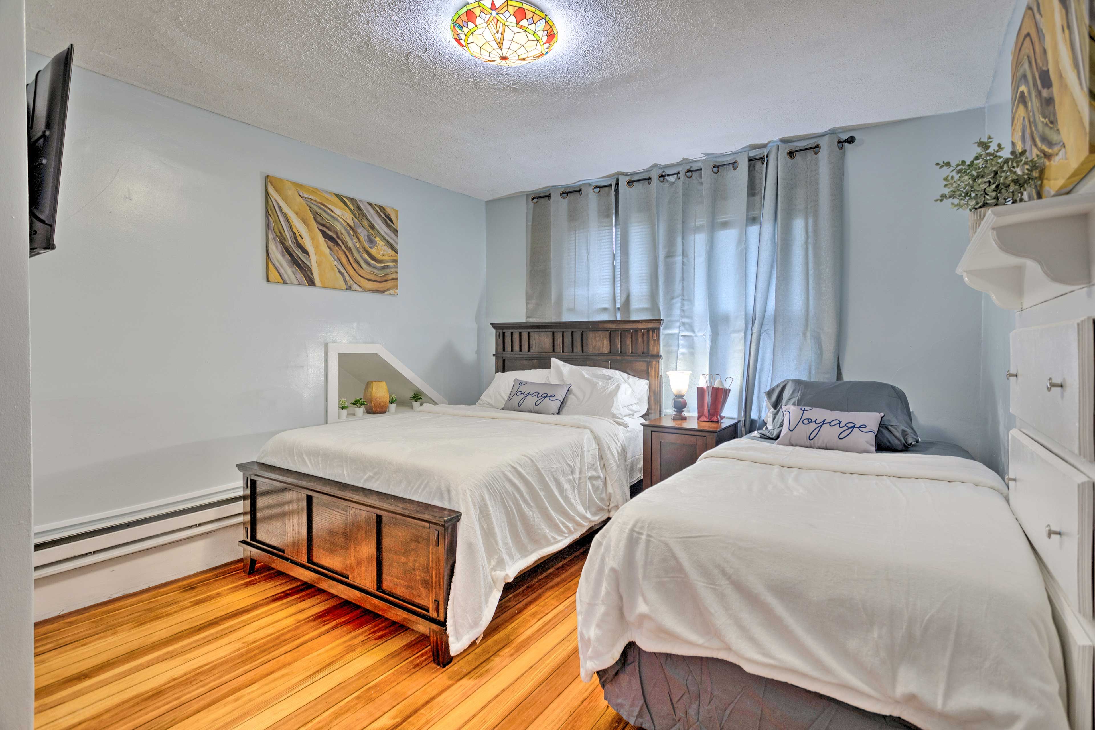 Bedroom 2 | Smart TV