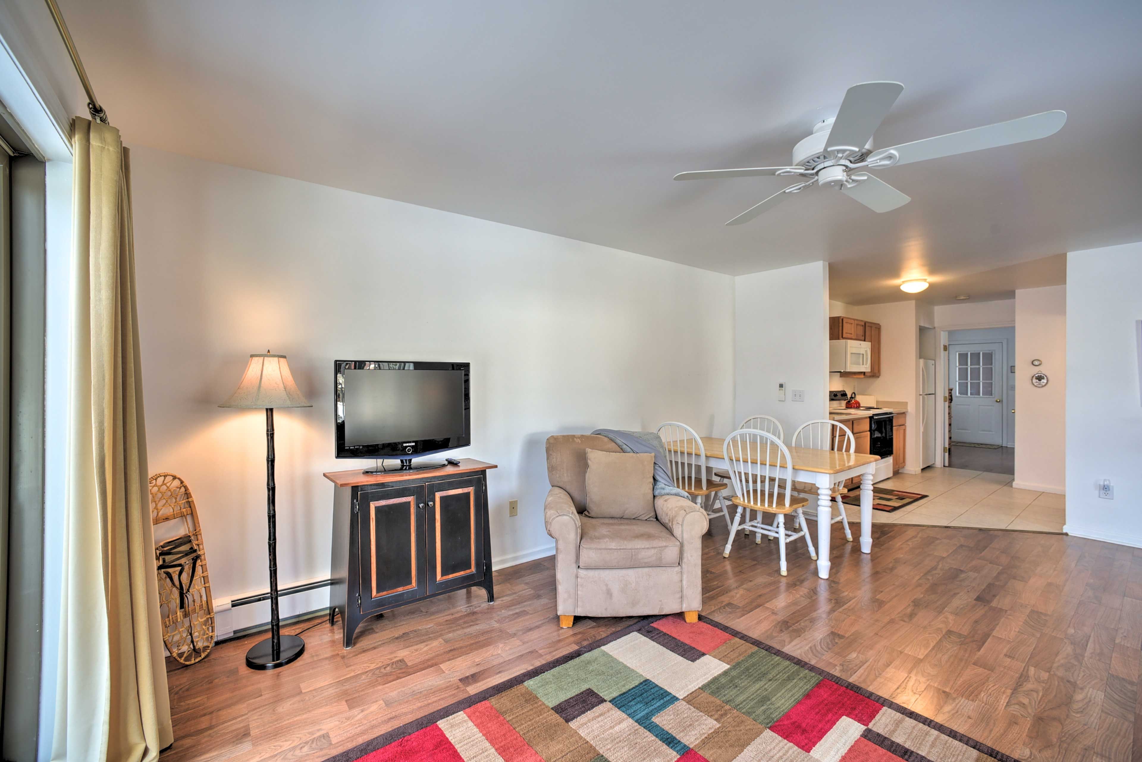 Living Area | Cable TV