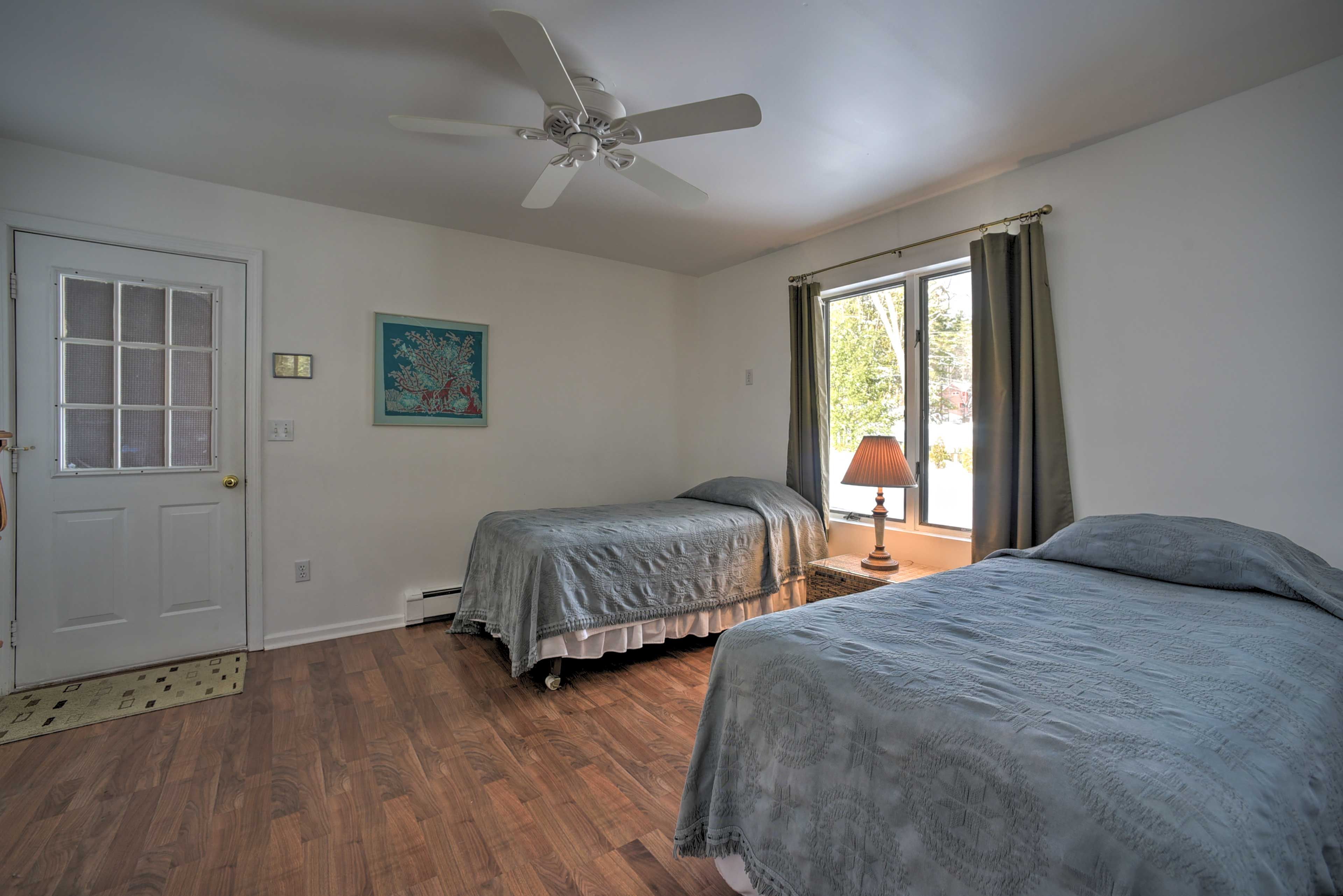 Bedroom 2 | 2 Twin Beds
