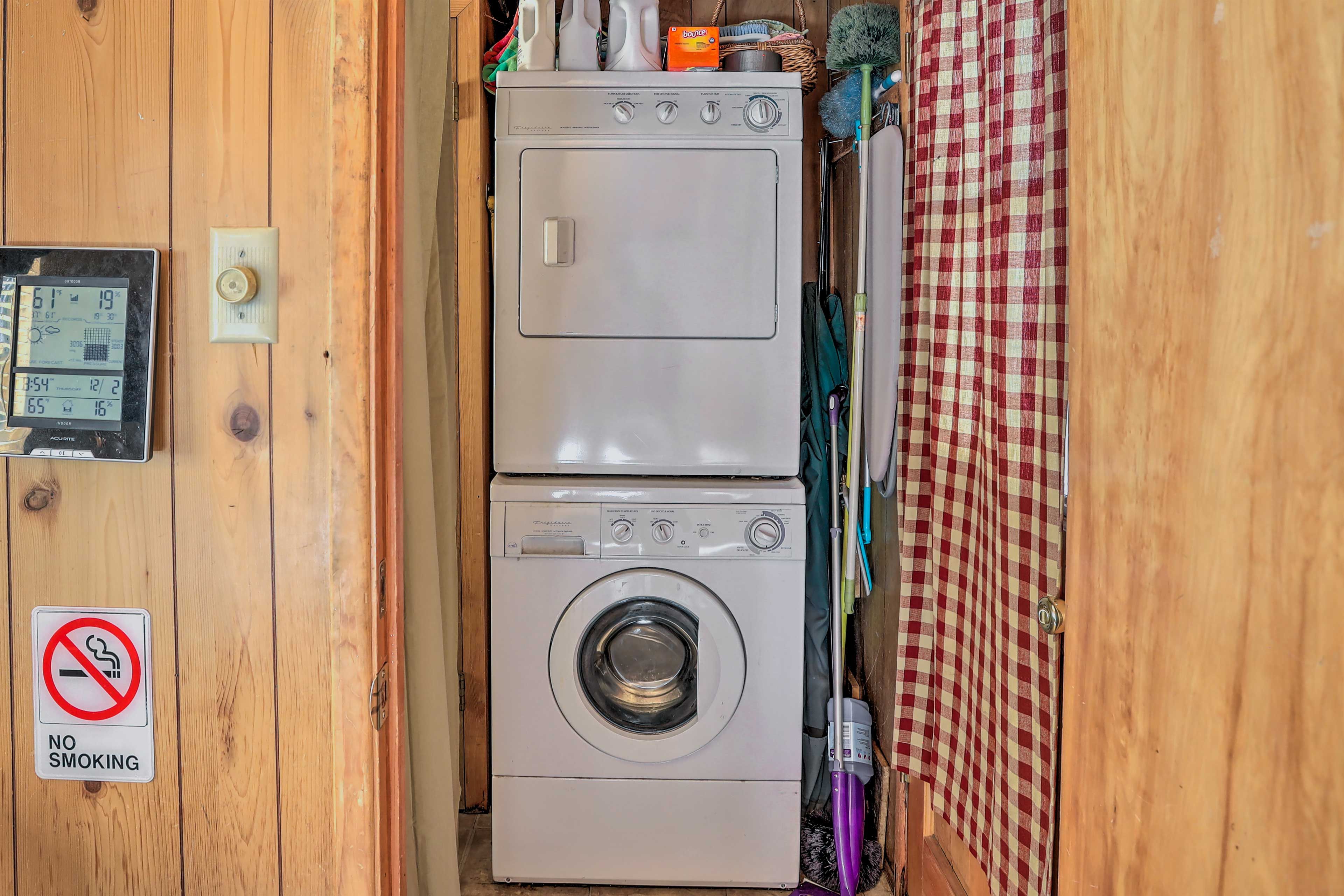 Laundry Area | Detergent Provided