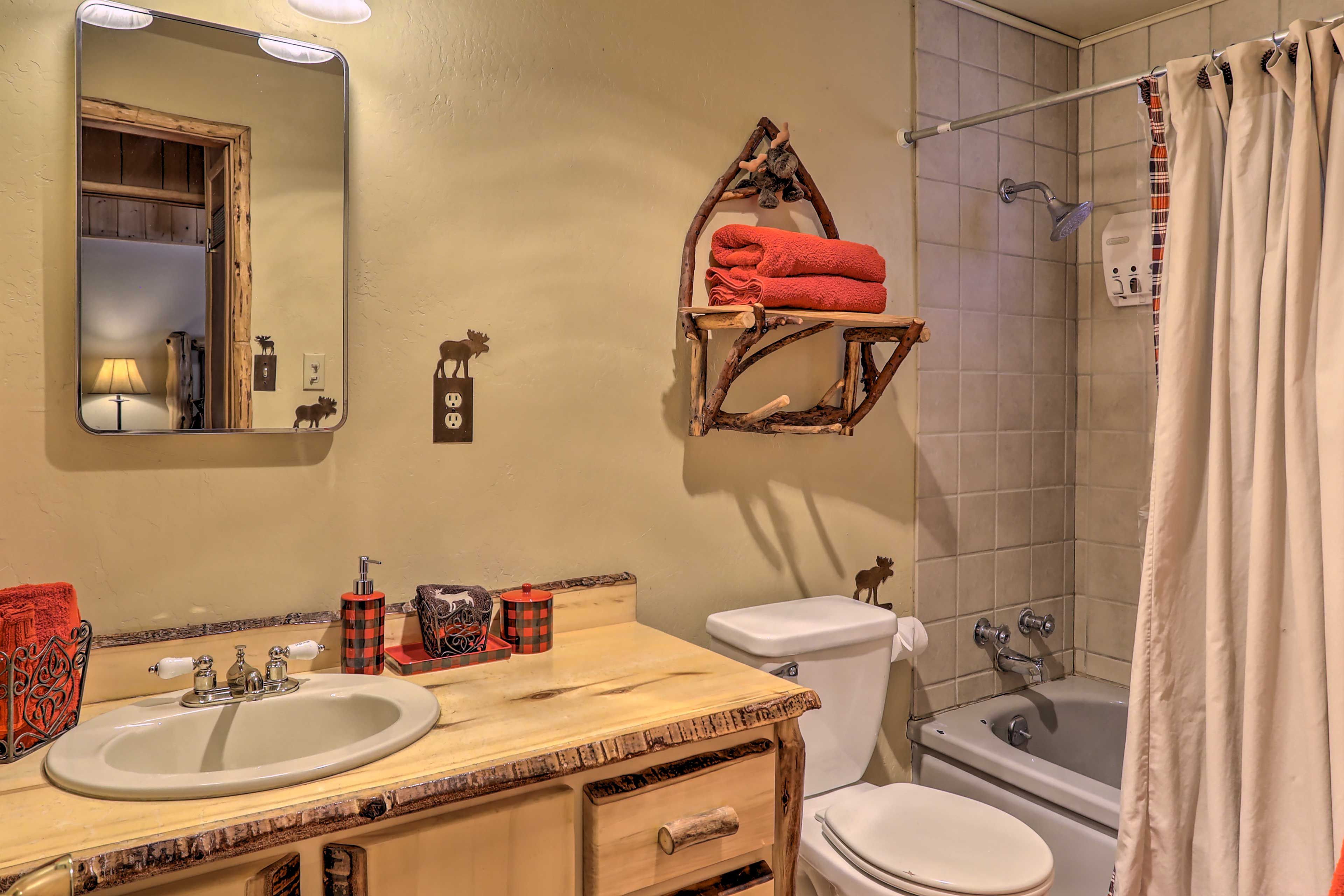 Bathroom | Towels Provided