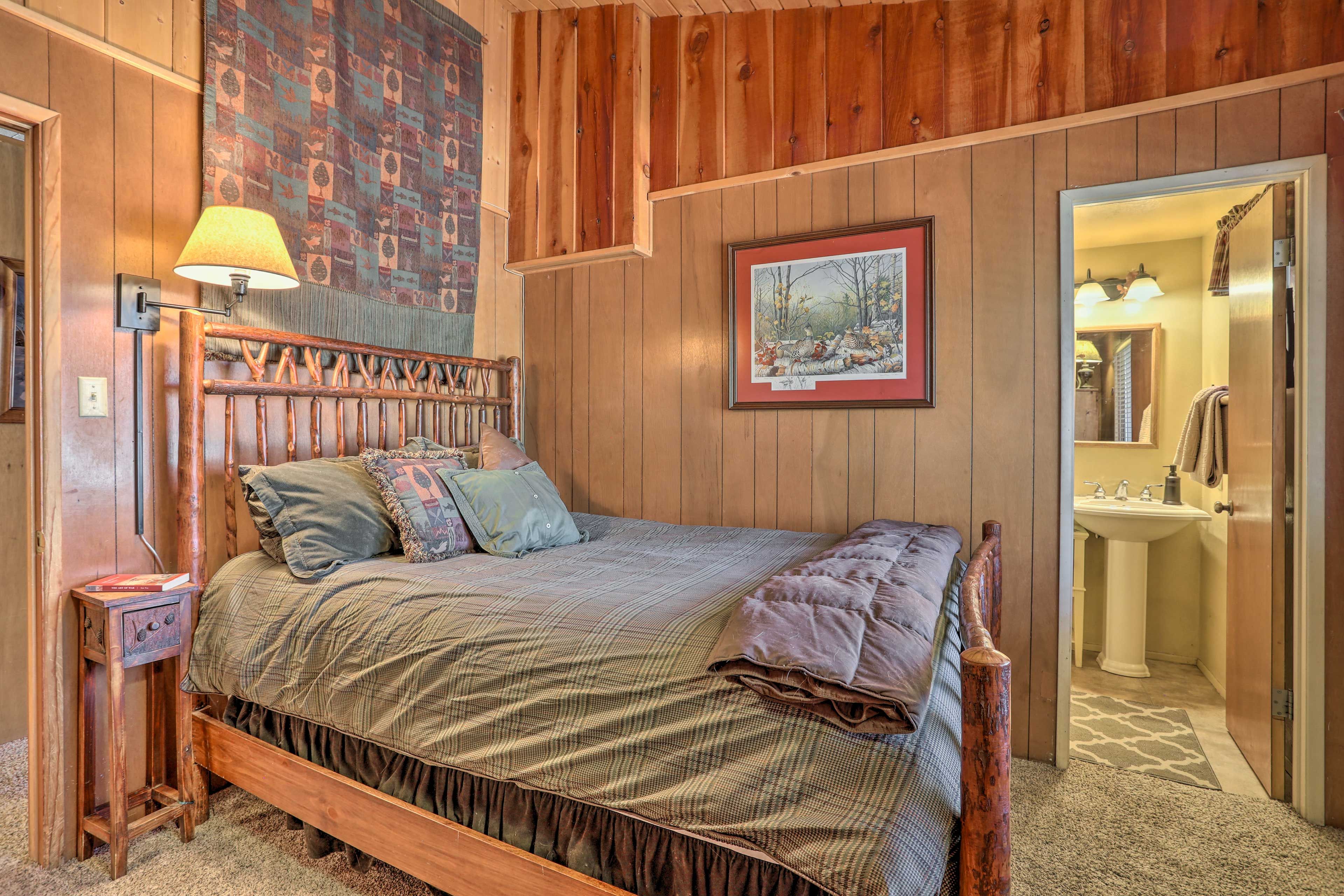 Bedroom 1 | Linens Provided | Smart TV