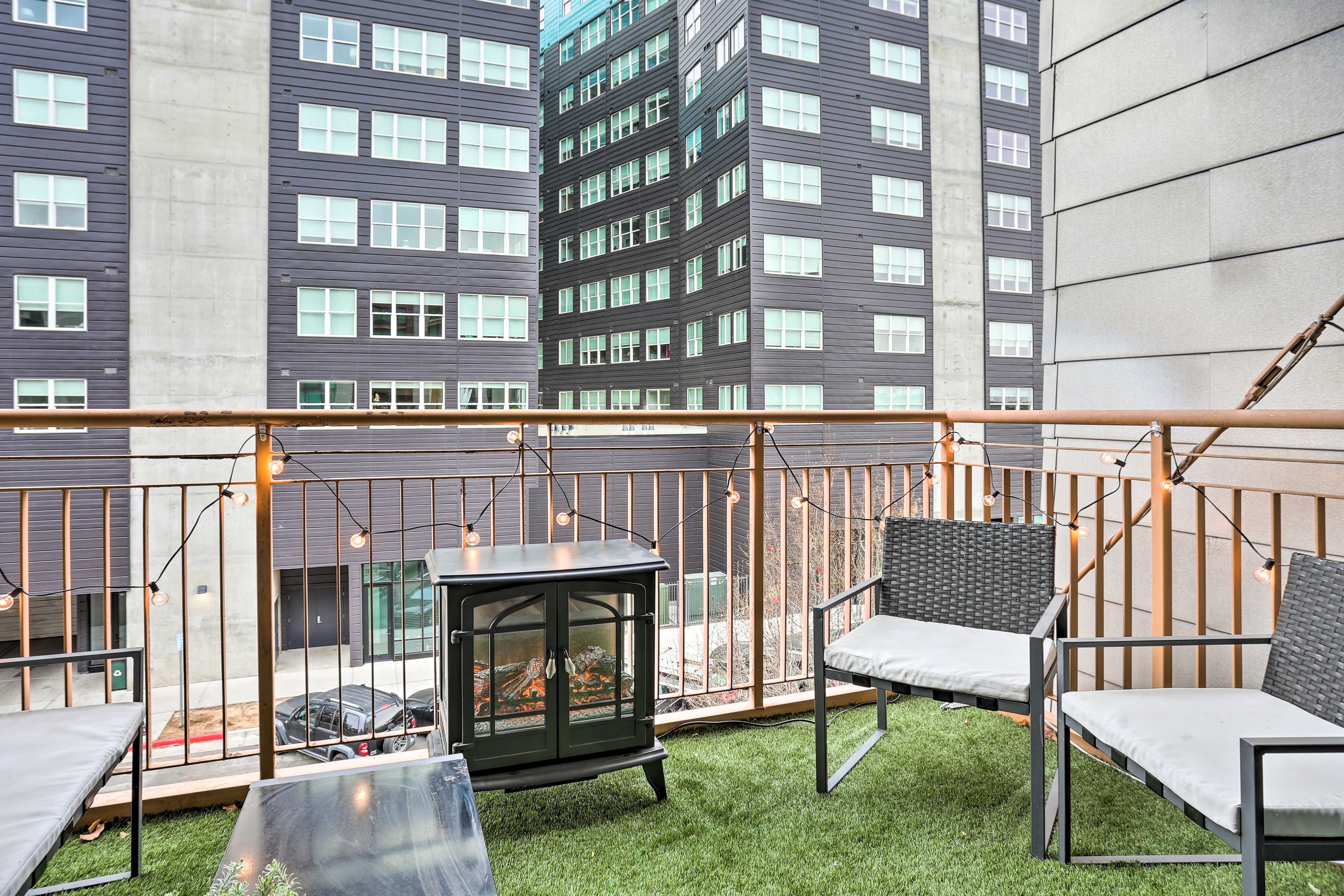 Private Balcony | Outdoor Seating
