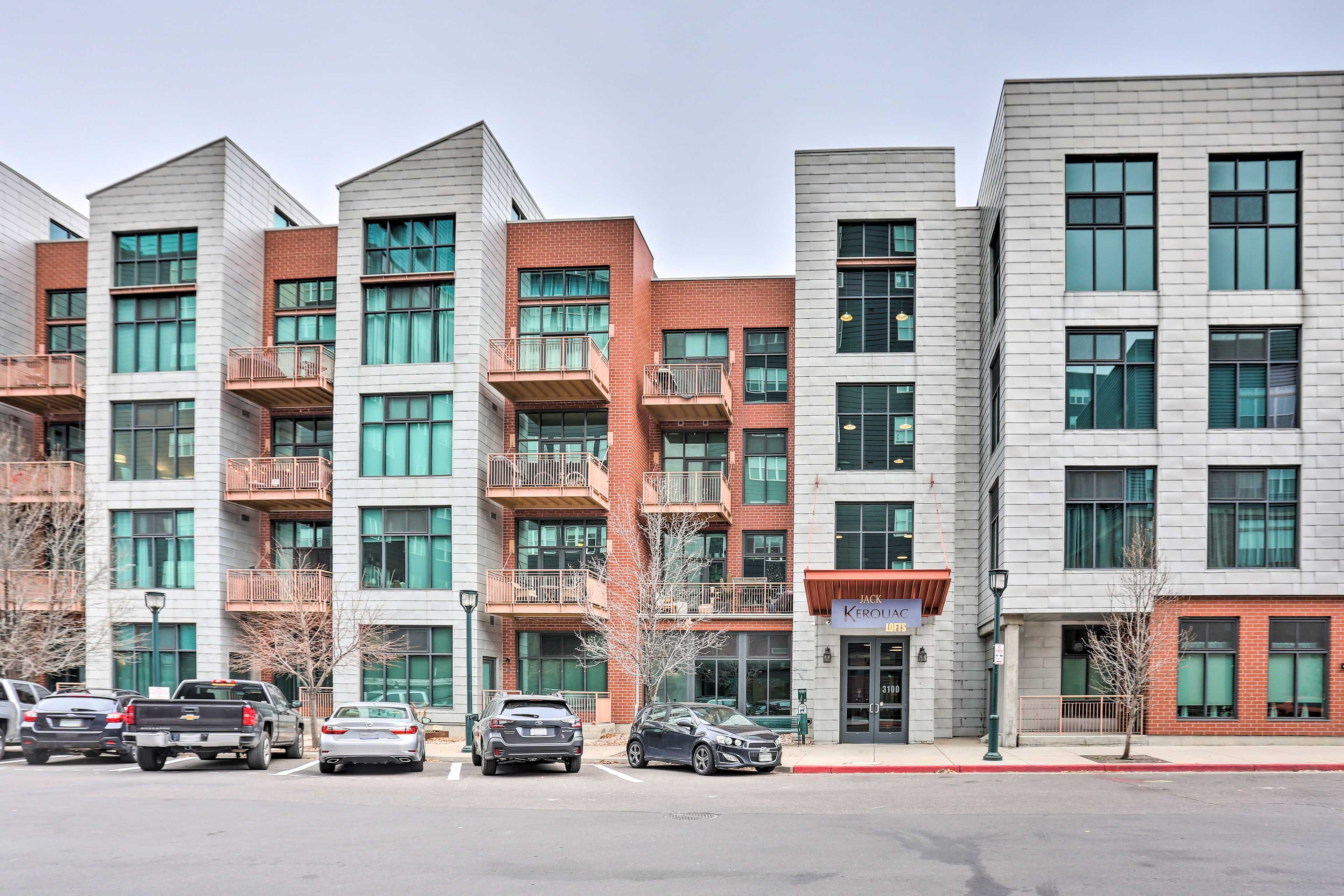 Parking | Community Garage (2 Vehicles)