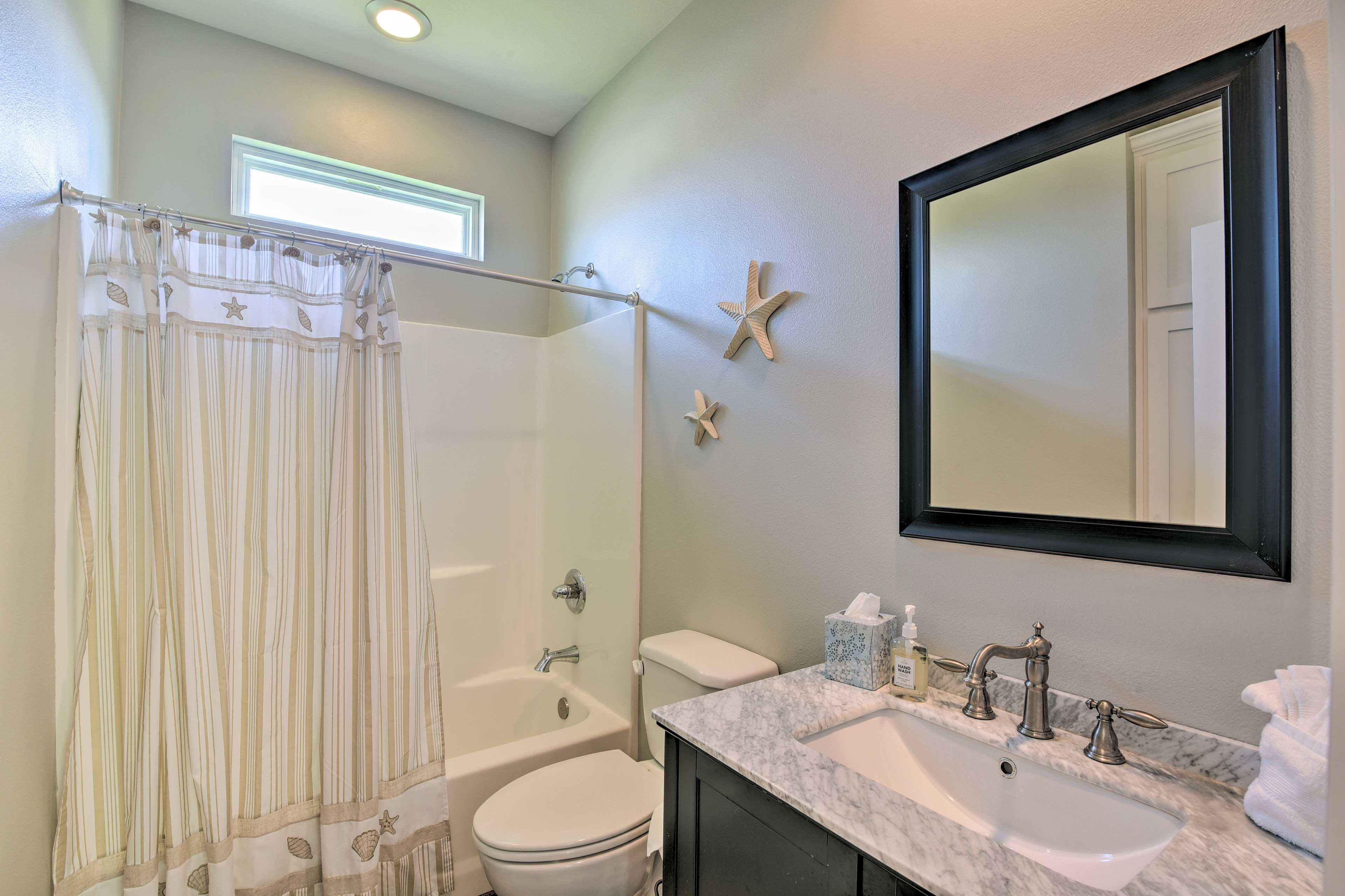 Full Bathroom